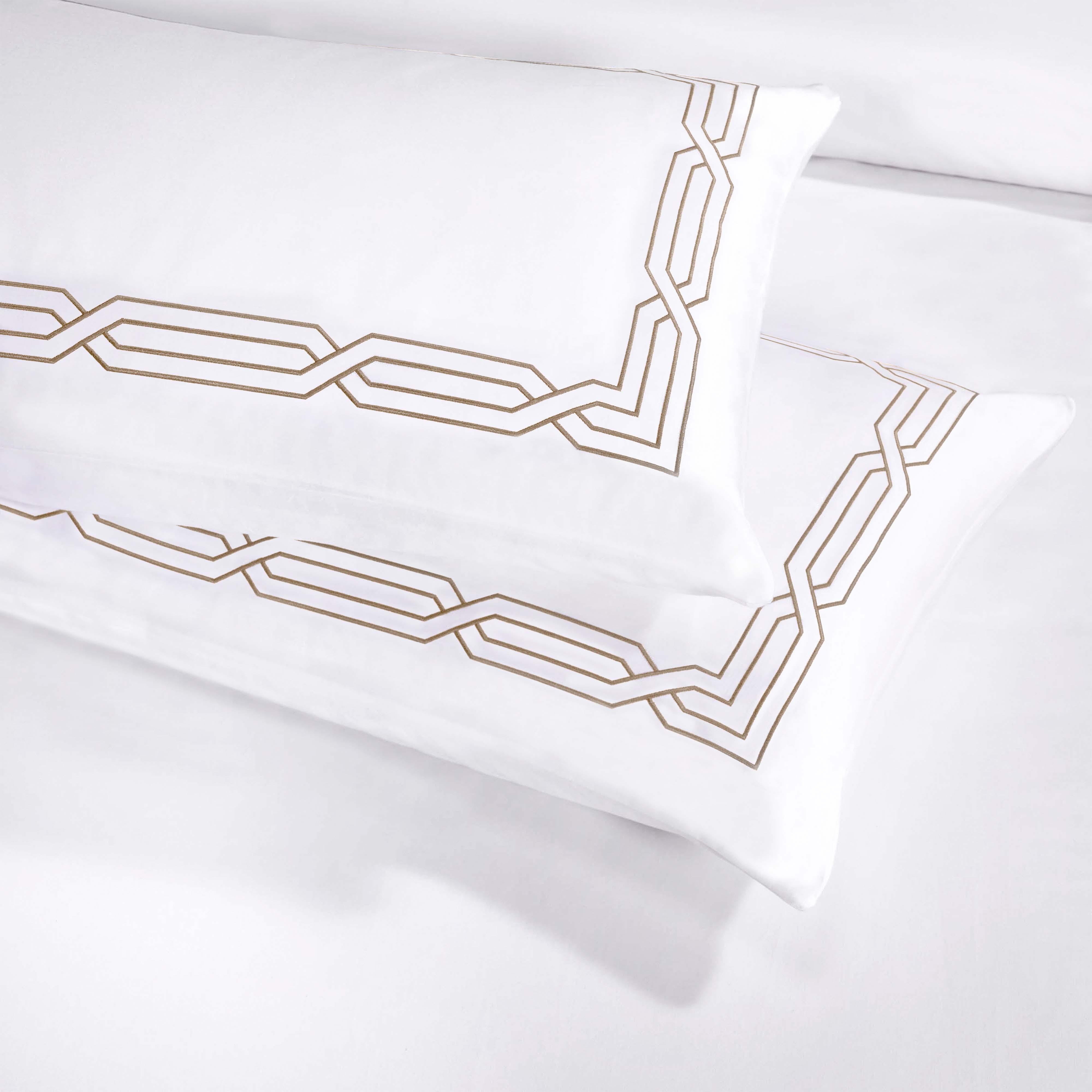 1200 Thread Count Egyptian Cotton Embroidered Duvet Cover - Egyptian Cotton Duvet Cover Set by Superior Brand