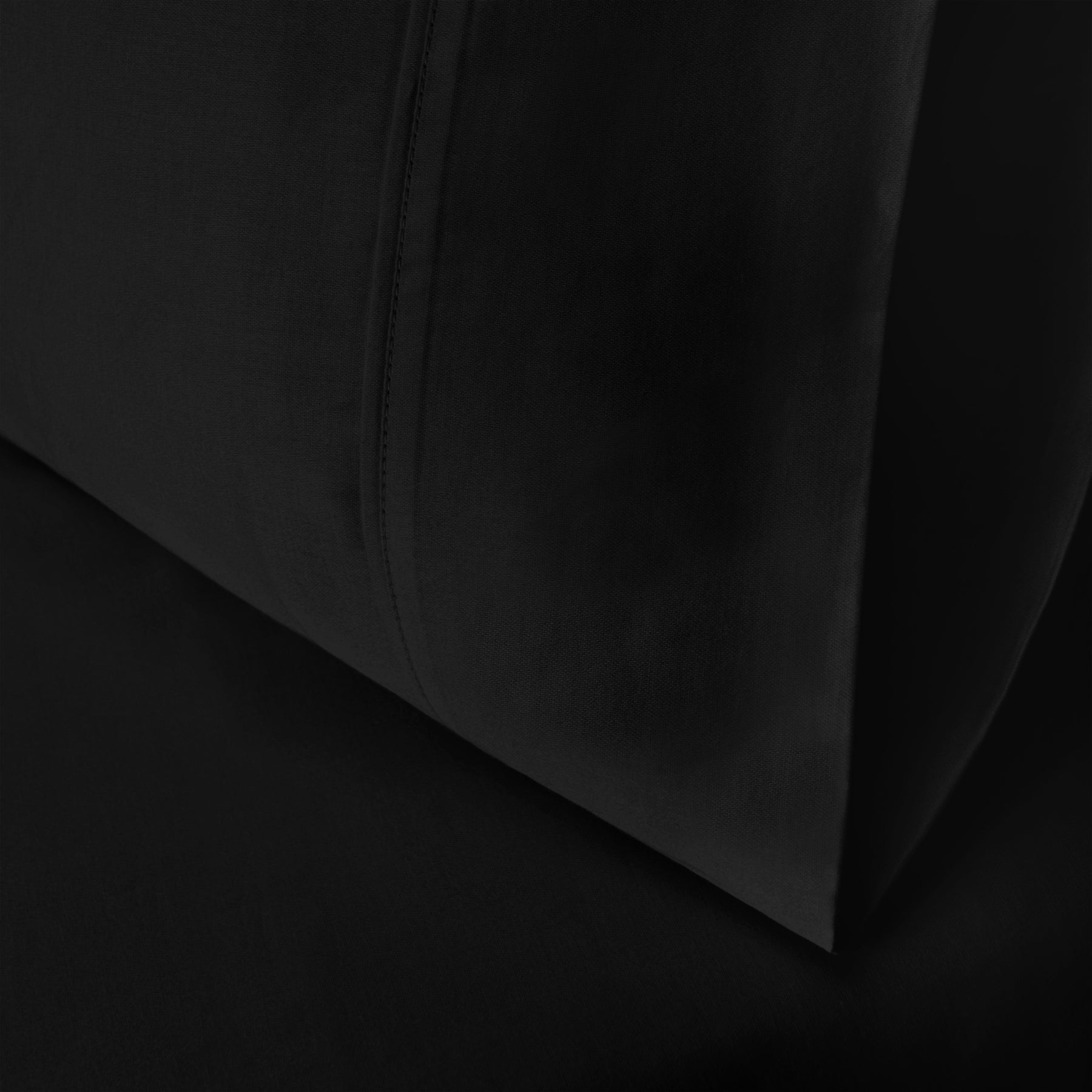 Superior Egyptian Cotton 300 Thread Count Solid Pillowcase Set - Black