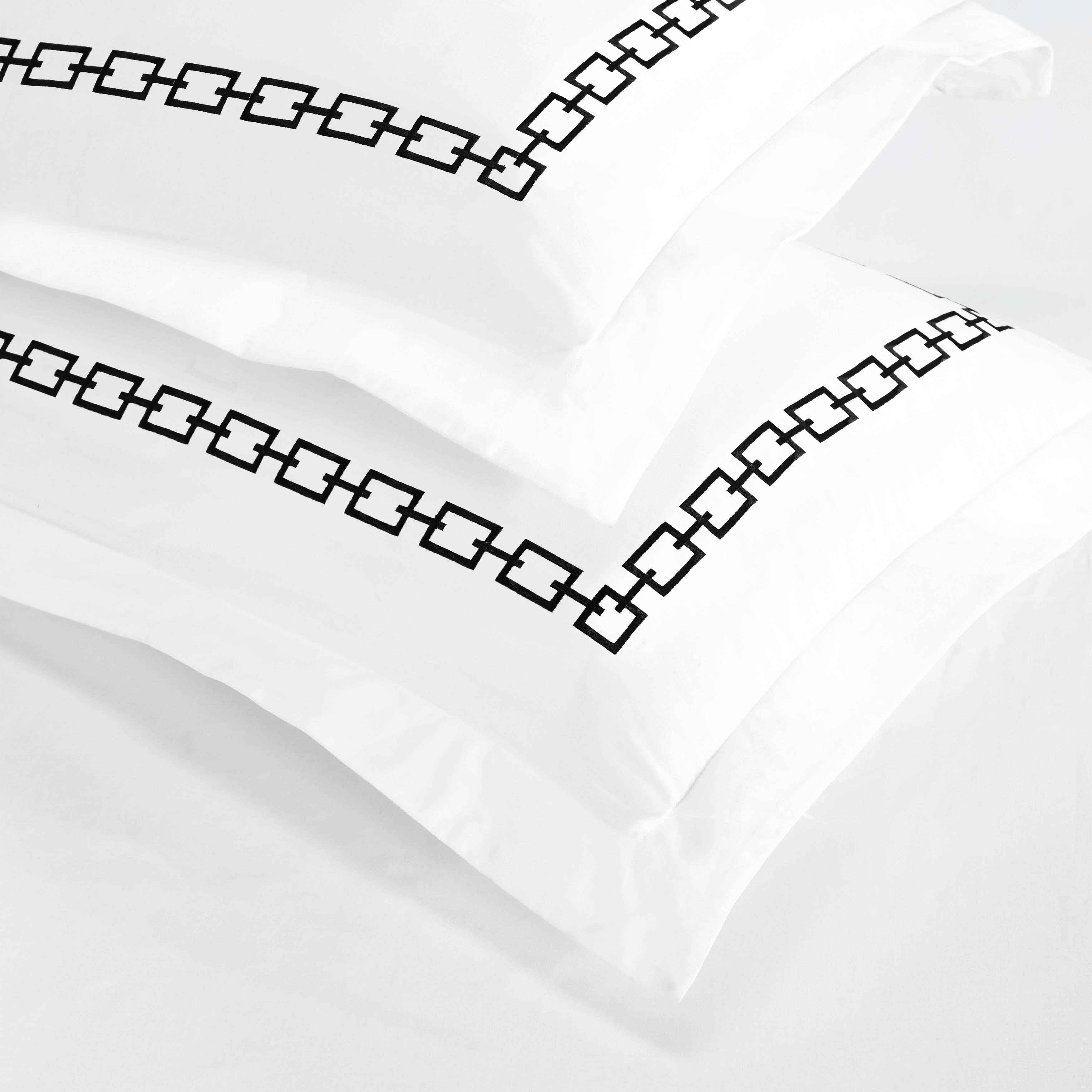 Chain Links Cotton Embroidered 3 Piece Duvet Cover Set - Duvet Cover Set by Superior Brand