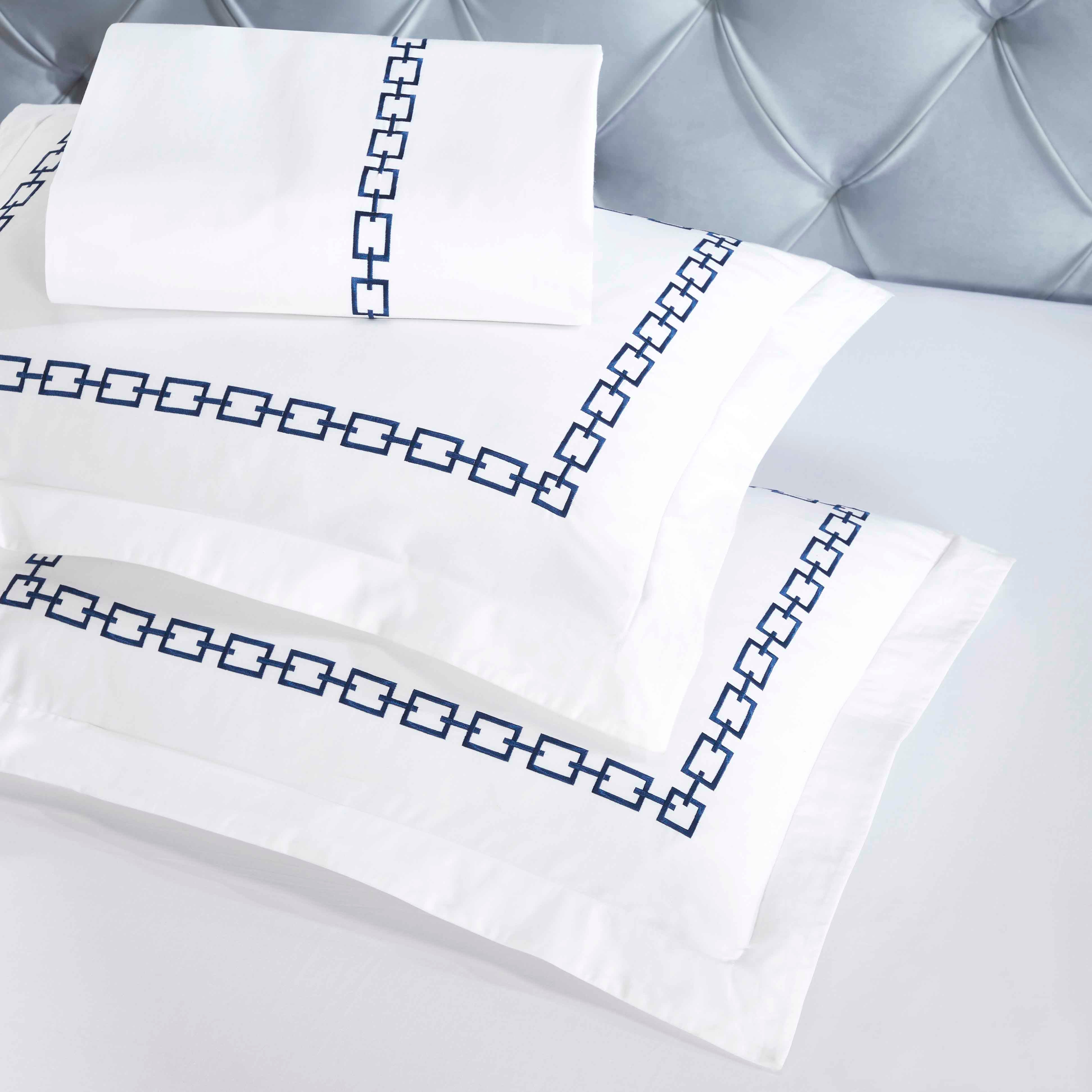 Chain Links Cotton Embroidered 3 Piece Duvet Cover Set - Duvet Cover Set by Superior Brand