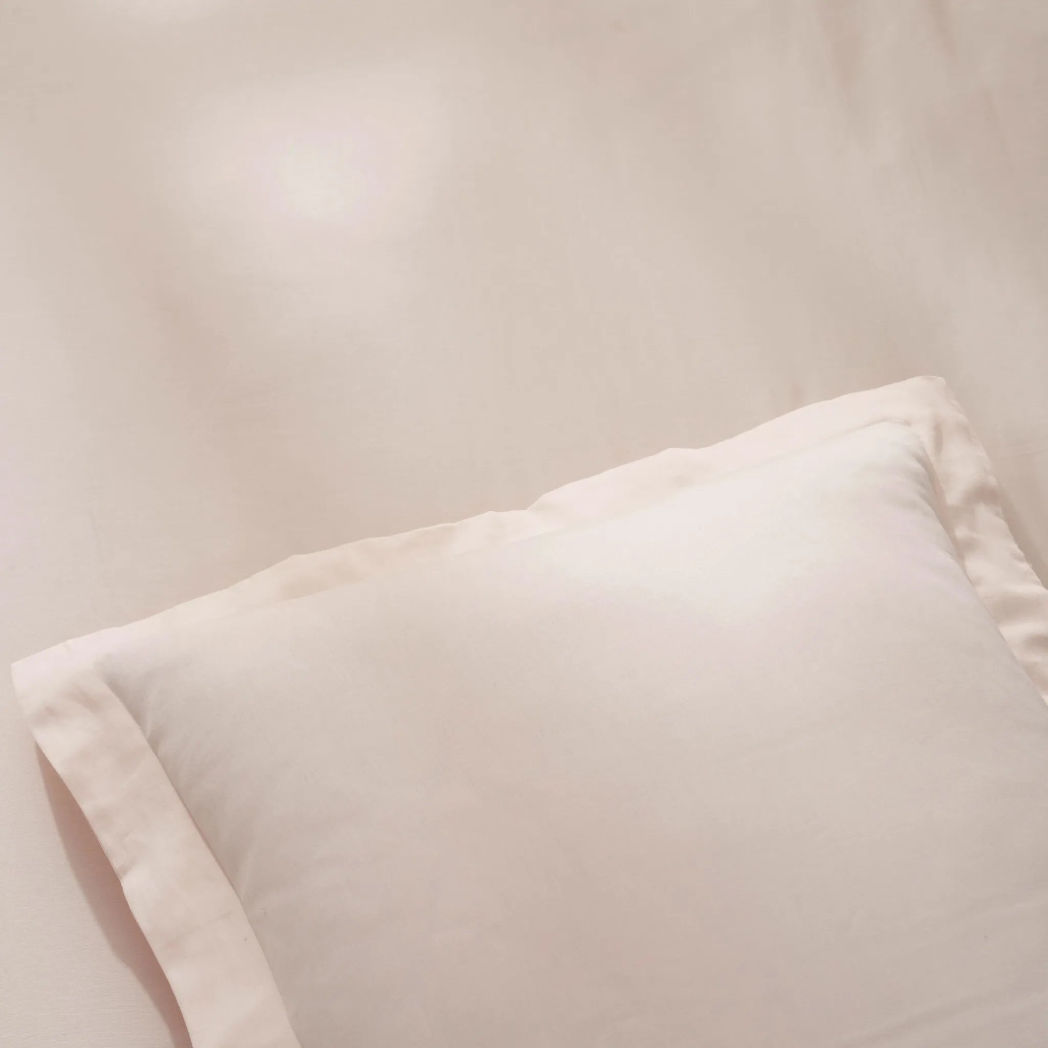 Egyptian Cotton 400 Thread Count Solid Luxury Duvet Cover Set - Egyptian Cotton Duvet Cover Set by Superior Brand