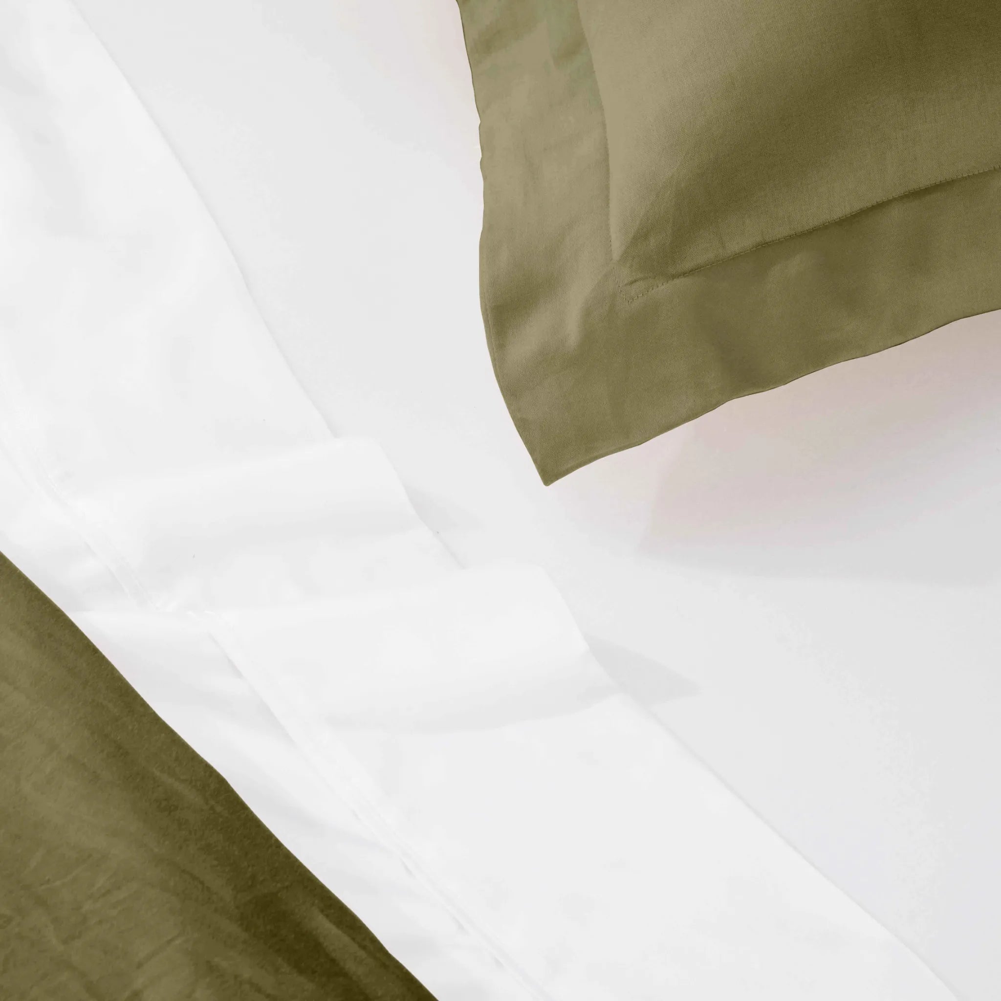 Egyptian Cotton 400 Thread Count Solid Luxury Duvet Cover Set - Egyptian Cotton Duvet Cover Set by Superior Brand