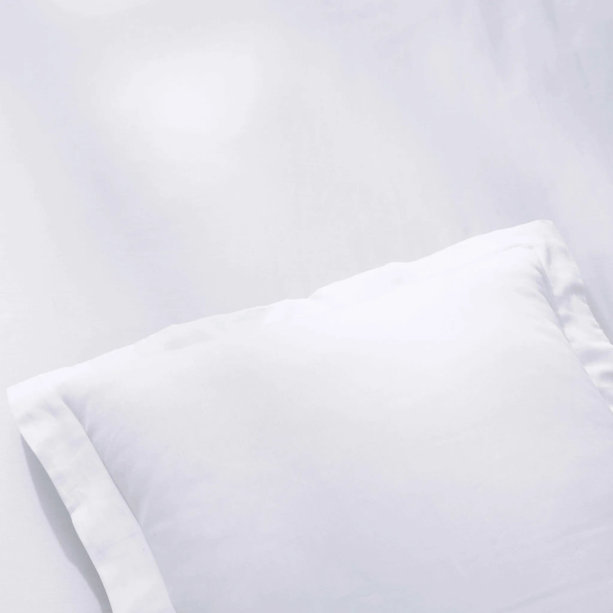Egyptian Cotton 400 Thread Count Solid Luxury Duvet Cover Set - Egyptian Cotton Duvet Cover Set by Superior Brand
