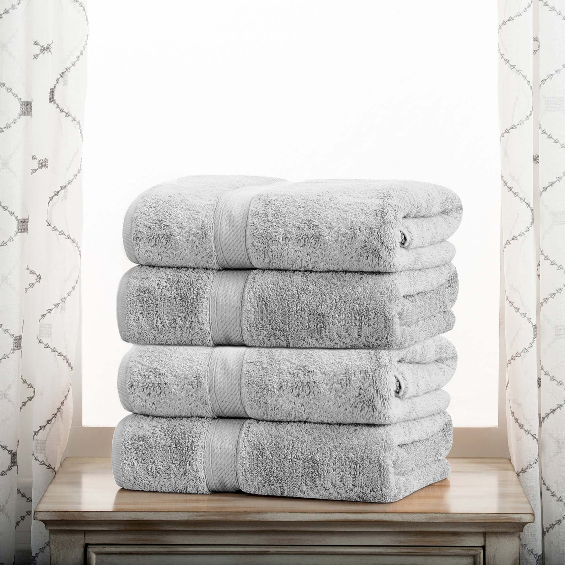 Superior Egyptian Cotton Plush Heavyweight Absorbent Luxury Soft Bath Towel  - Silver