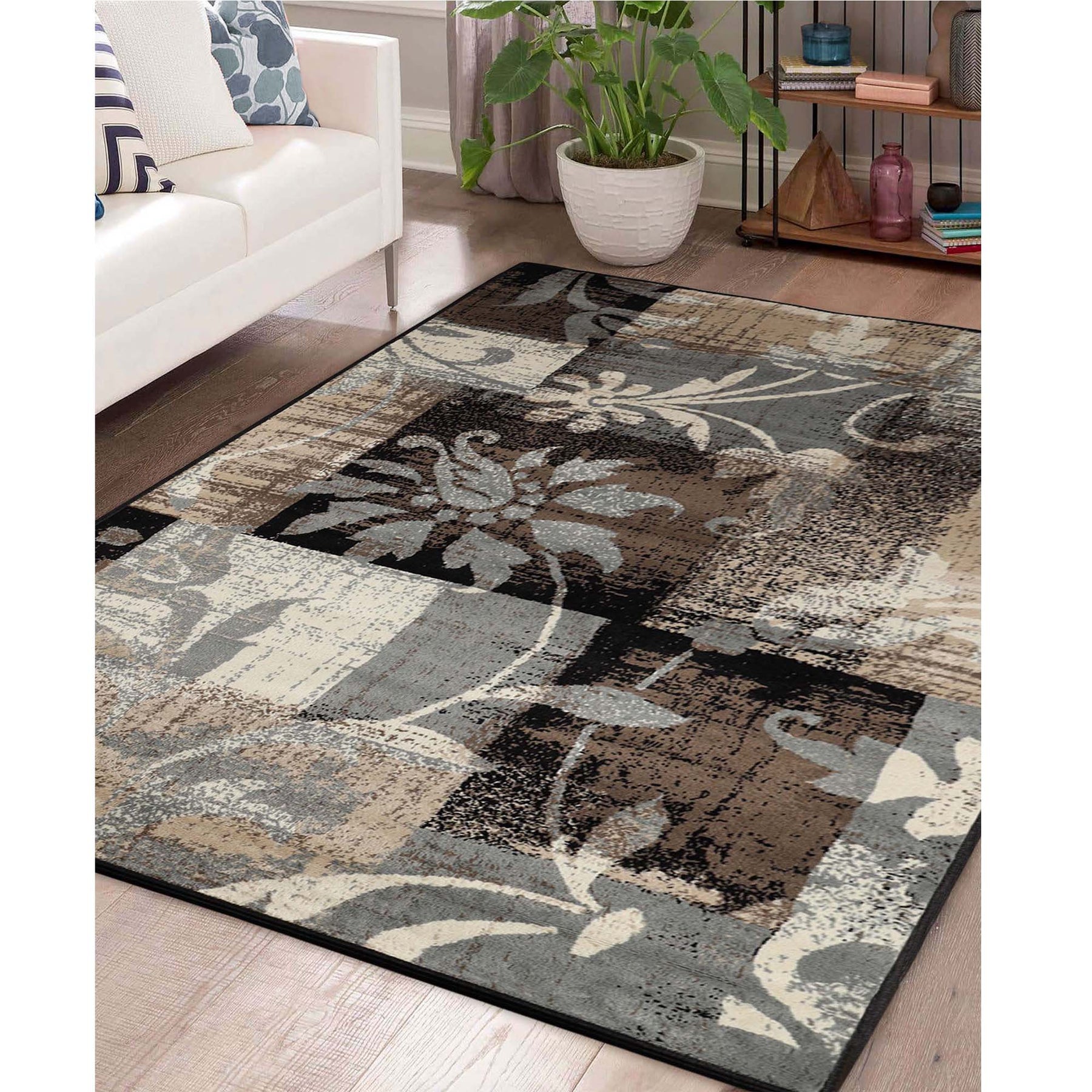 Superior Pastiche Contemporary Floral Patchwork Area Rug - Chocolate'