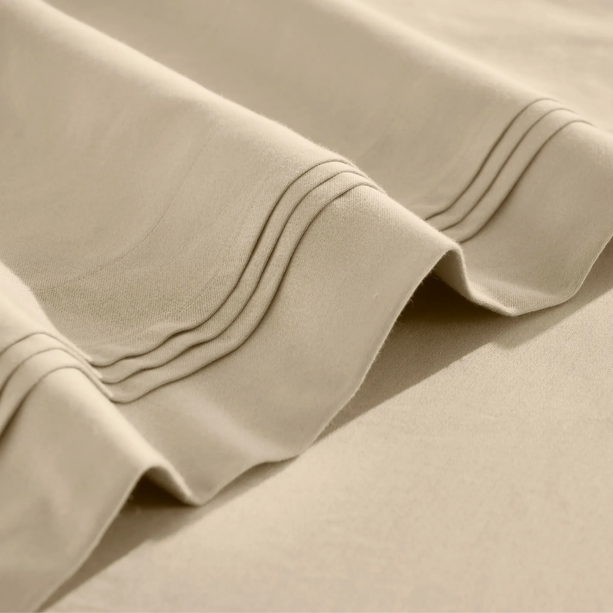 650 Thread Count Egyptian Cotton Bed Sheets - Sateen Weave - Egyptian Cotton Sheet Set by Superior Brand