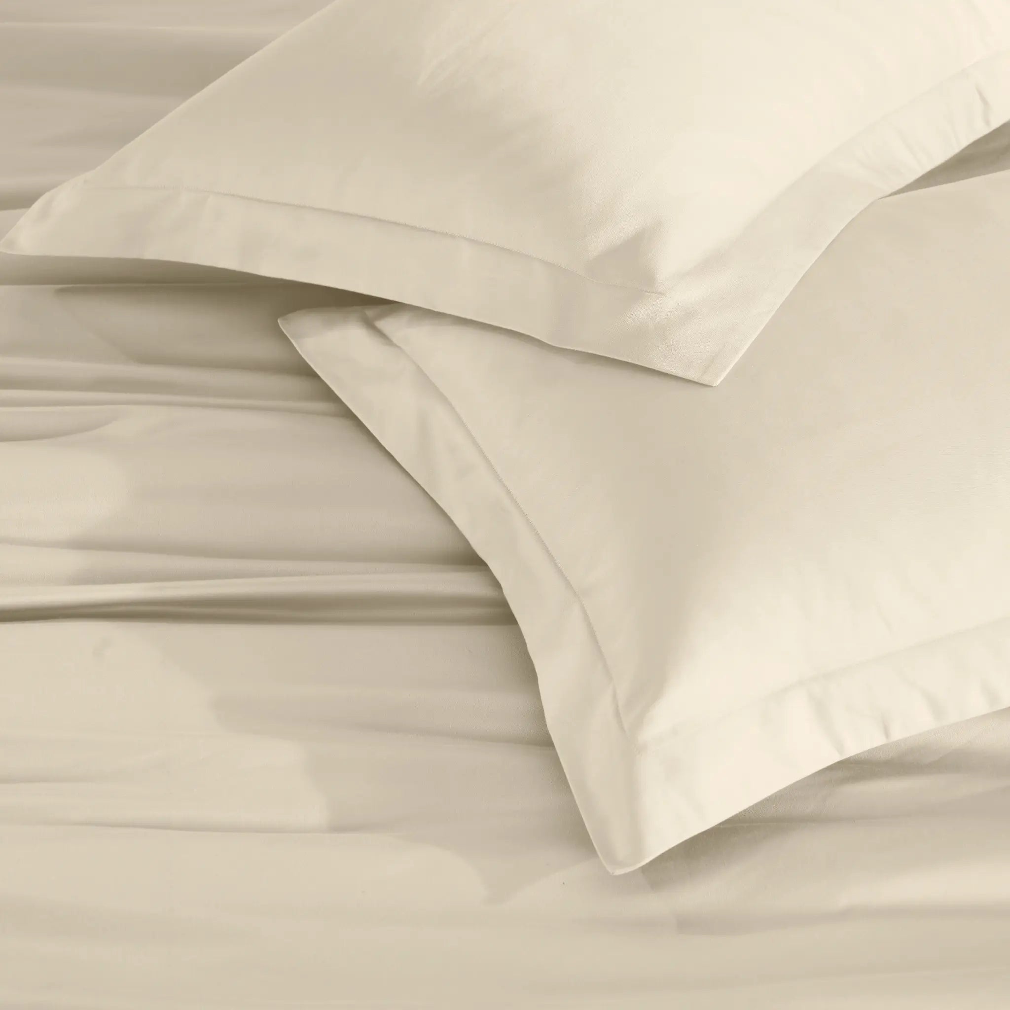 650 Thread Count Egyptian Cotton Solid Duvet Cover - Egyptian Cotton Duvet Cover Set by Superior Brand