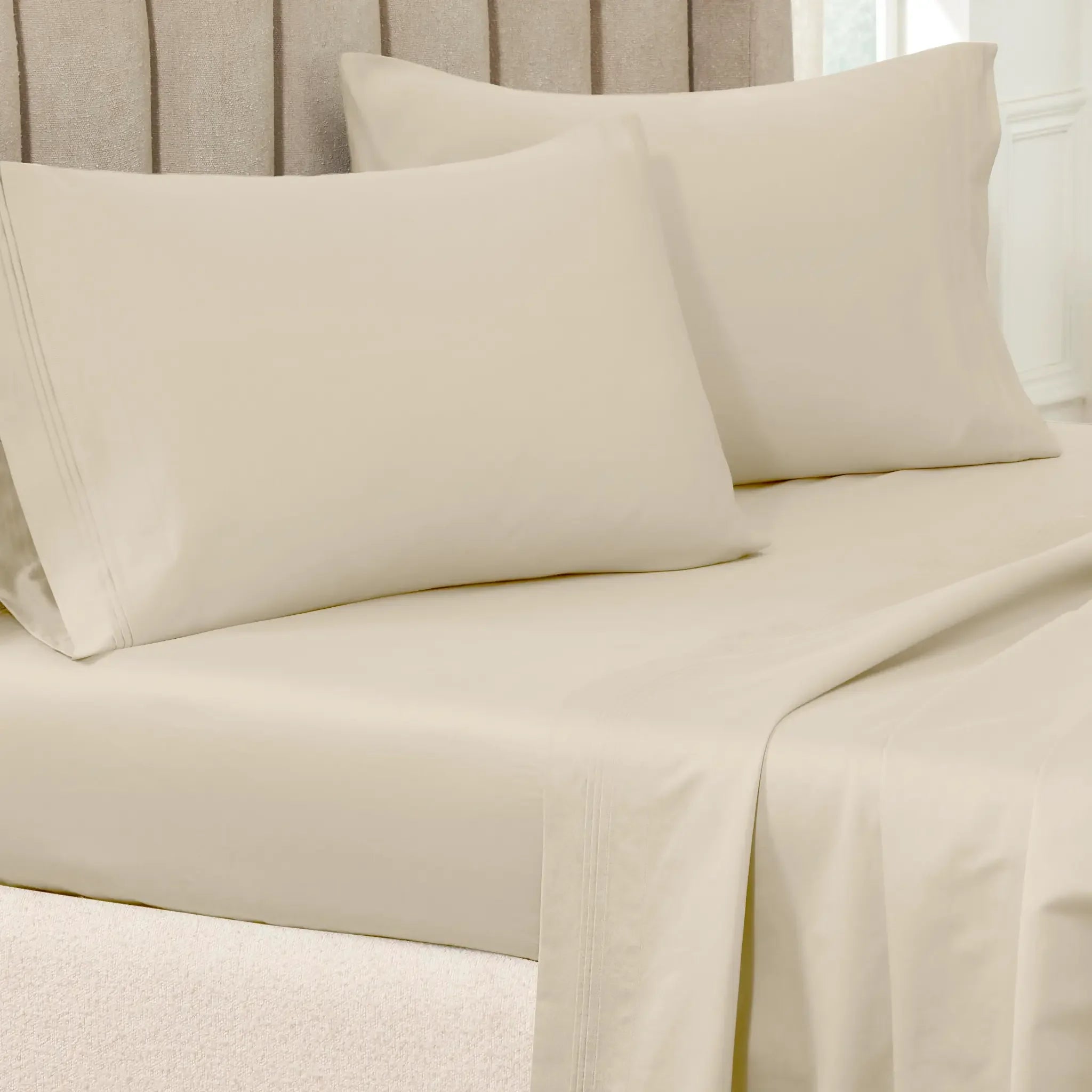 100% Egyptian Cotton 650 Thread Count Solid Pillowcase Set - Egyptian Cotton Pillowcases by Superior Brand