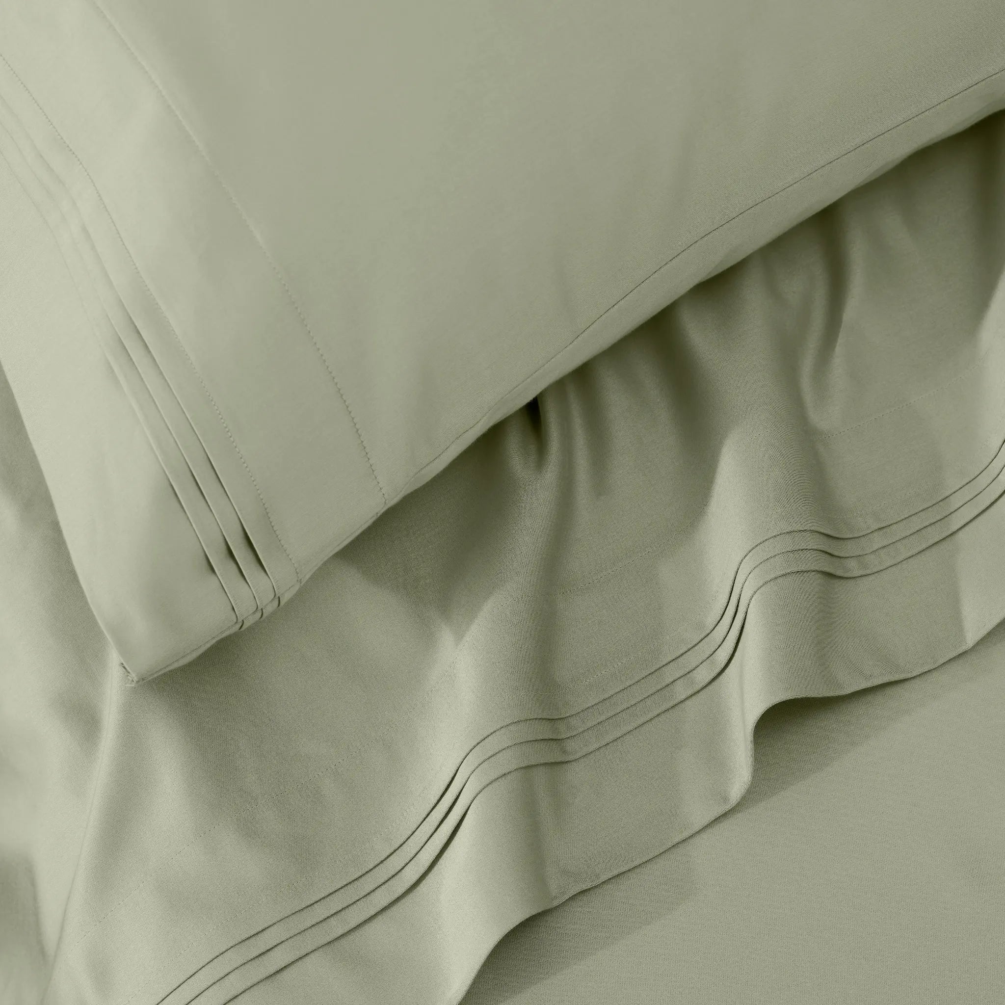 100% Egyptian Cotton 650 Thread Count Solid Pillowcase Set - Egyptian Cotton Pillowcases by Superior Brand