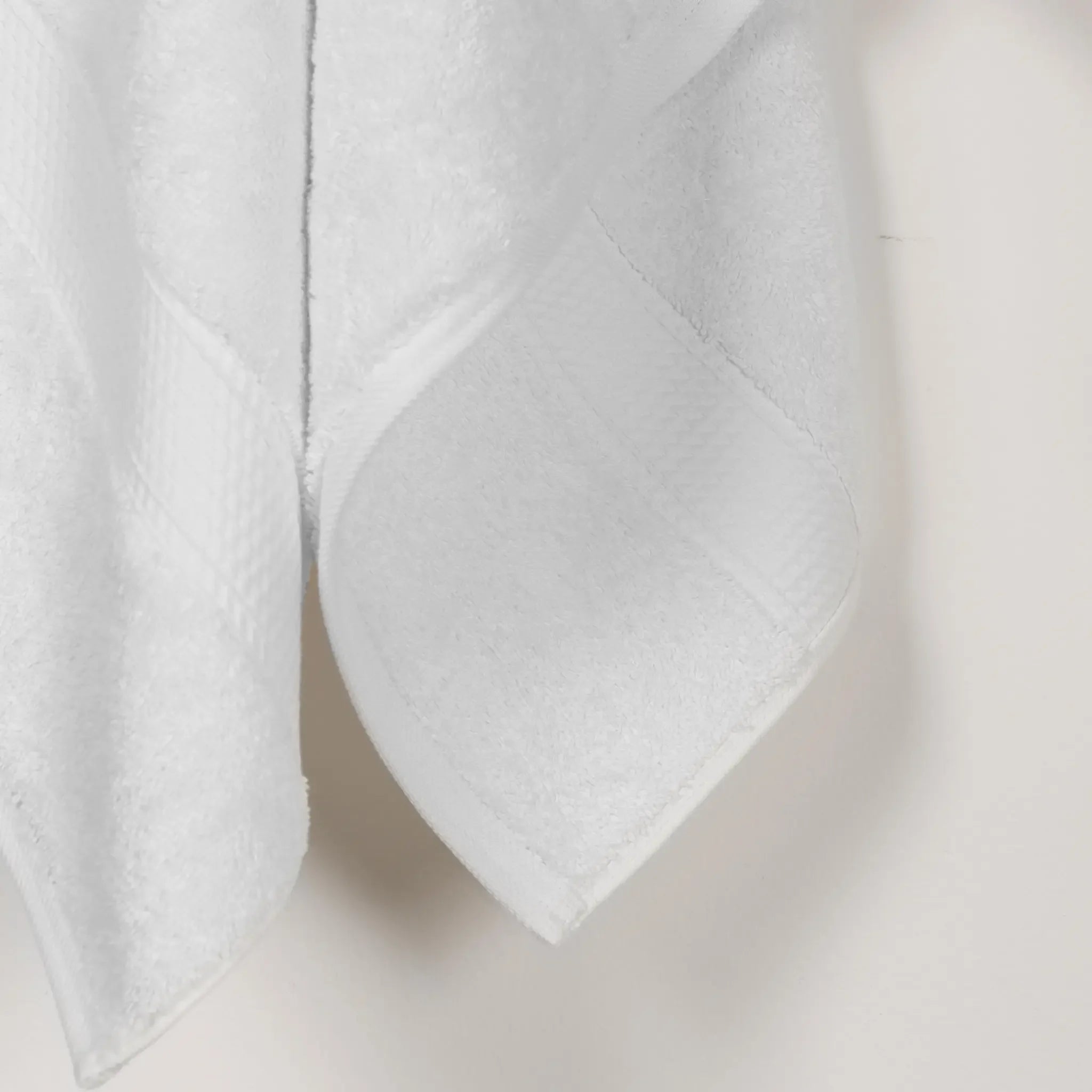 Madison Egyptian Cotton Plush Thick Absorbent Bath Towel Set of 2 - Egyptian Cotton Bath Towel by Superior Brand