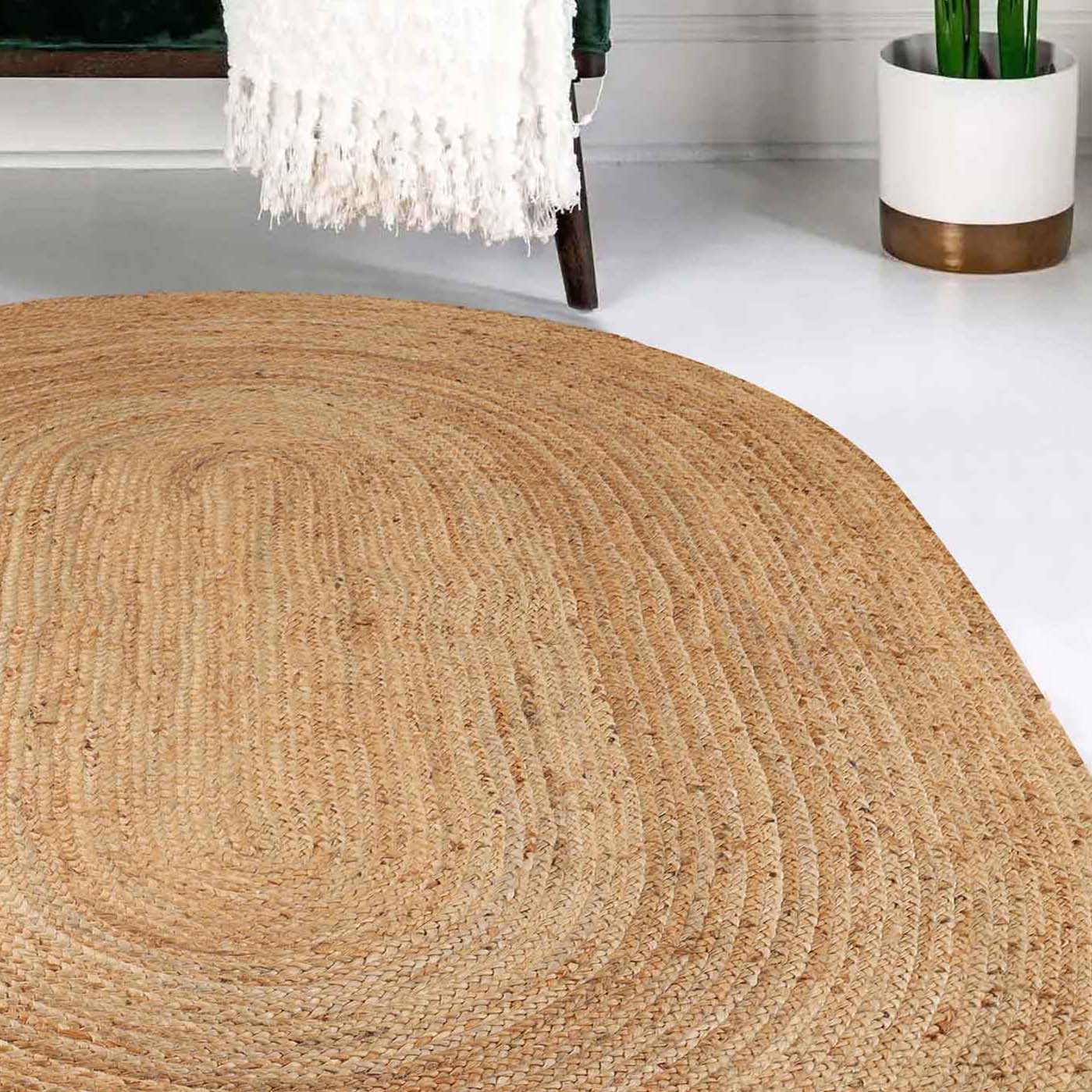 Handwoven Braided Jute Modern Farmhouse Reversible Indoor Area Rug