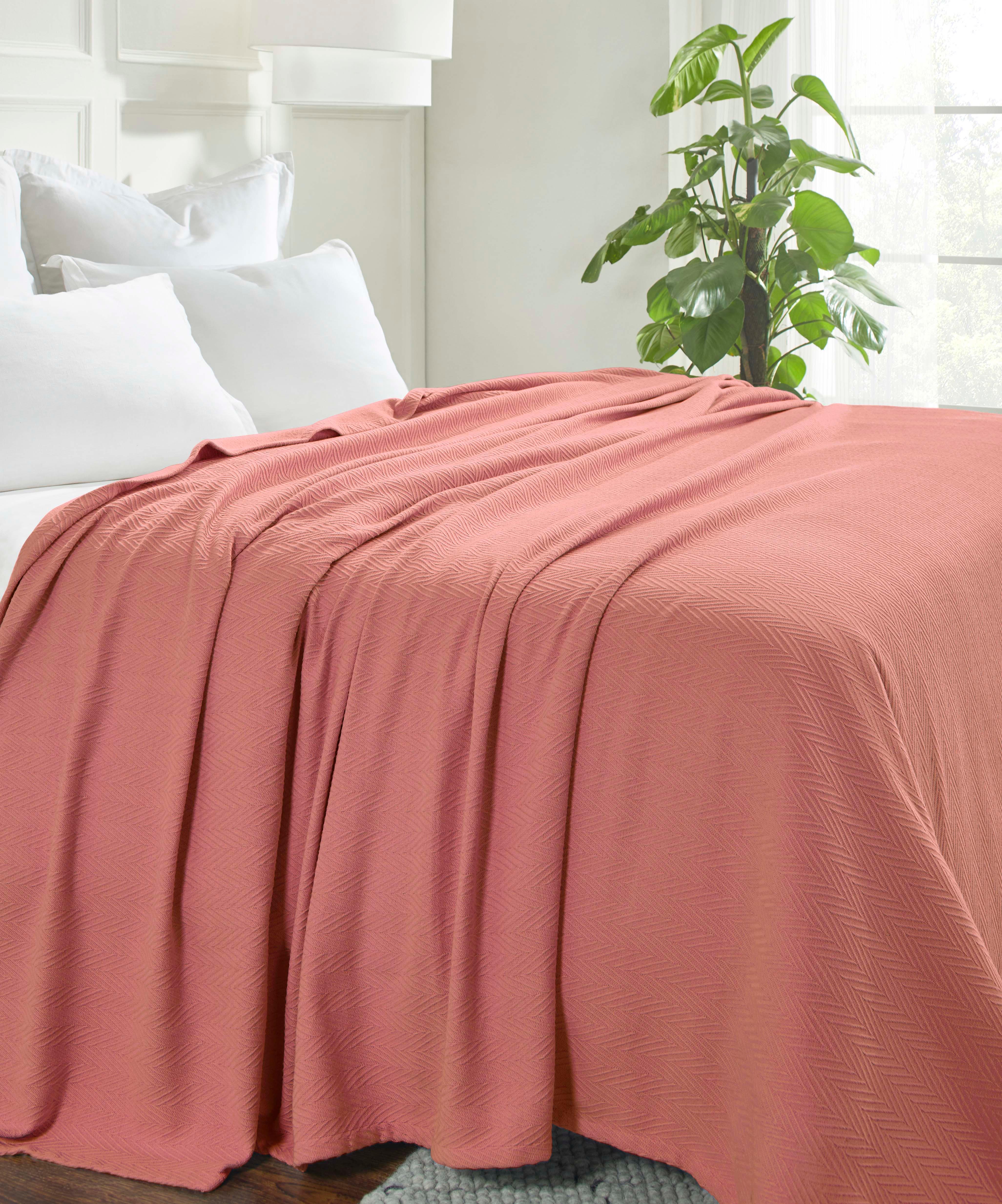 Lightweight Cotton Blanket – Metro Chevron, All-Season Bedding - Blanket by Superior Brand