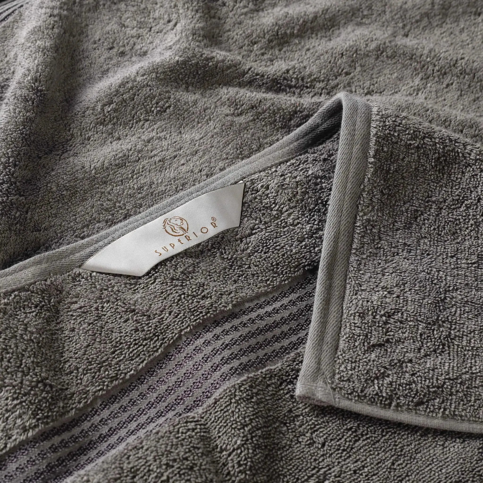 Egyptian Cotton Plush Absorbent Luxury Bath Towel Set of 4 - Egyptian Cotton Bath Towel by Superior Brand