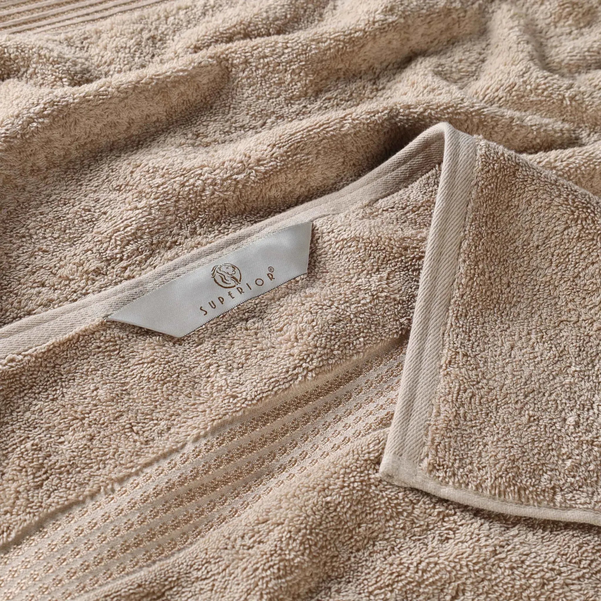 Egyptian Cotton Plush Absorbent Luxury Bath Towel Set of 4 - Egyptian Cotton Bath Towel by Superior Brand