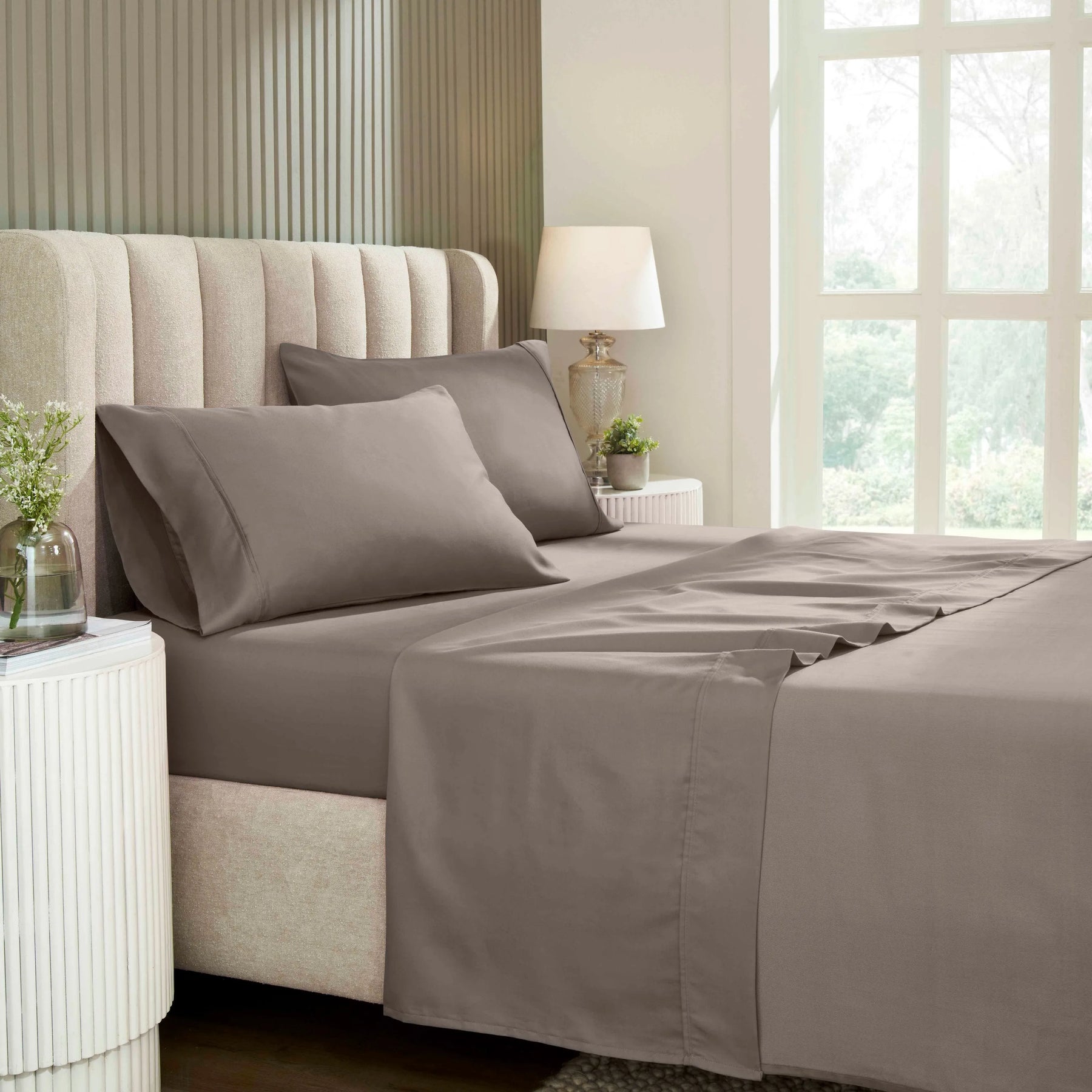 Superior Egyptian Cotton 700 Thread Count 2 Piece Pillowcase Set - Grey