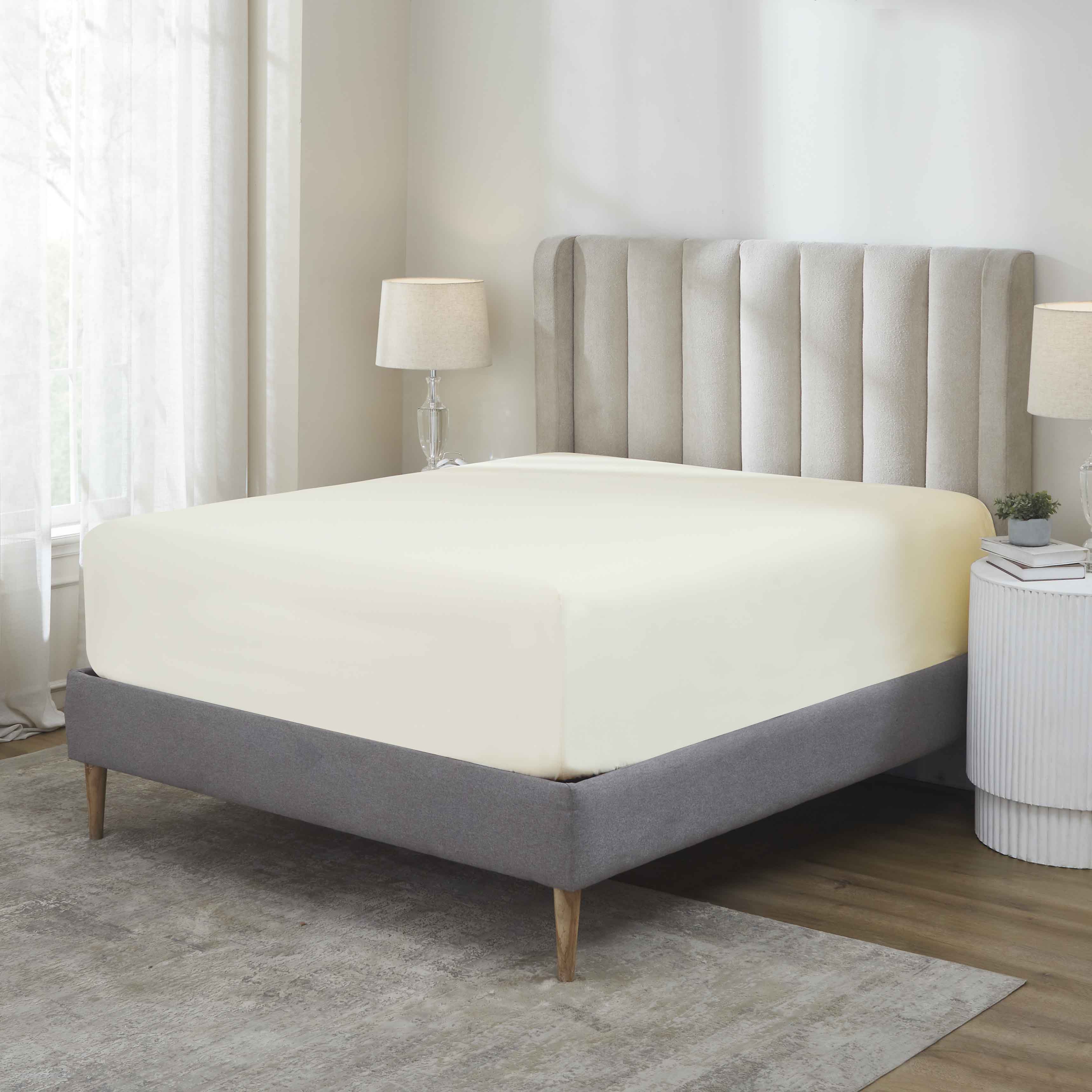 Pavo 100% Cotton 700 Thread Count Fitted Sheet - 18" & 20" Extra Deep Pocket Options - Fitted Sheet by Superior Brand