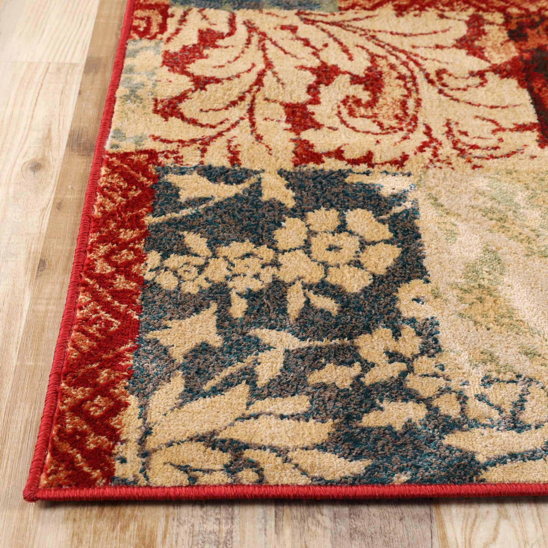 Superior Kennicot Elegant Floral Patchwork Indoor Area Rug or Runner