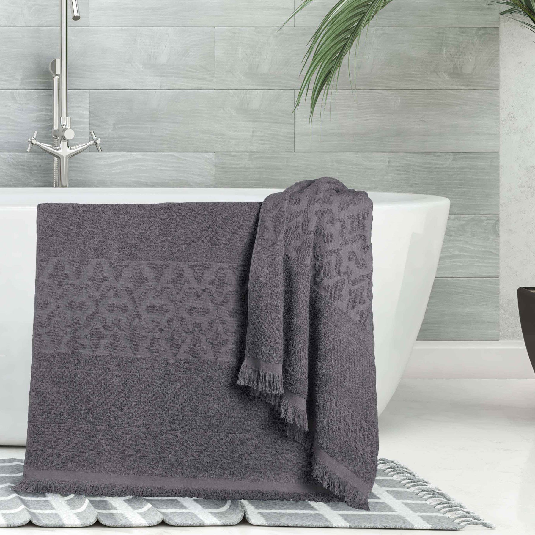 Rolla Cotton Geometric Jacquard Plush Absorbent Bath Sheet - Grey