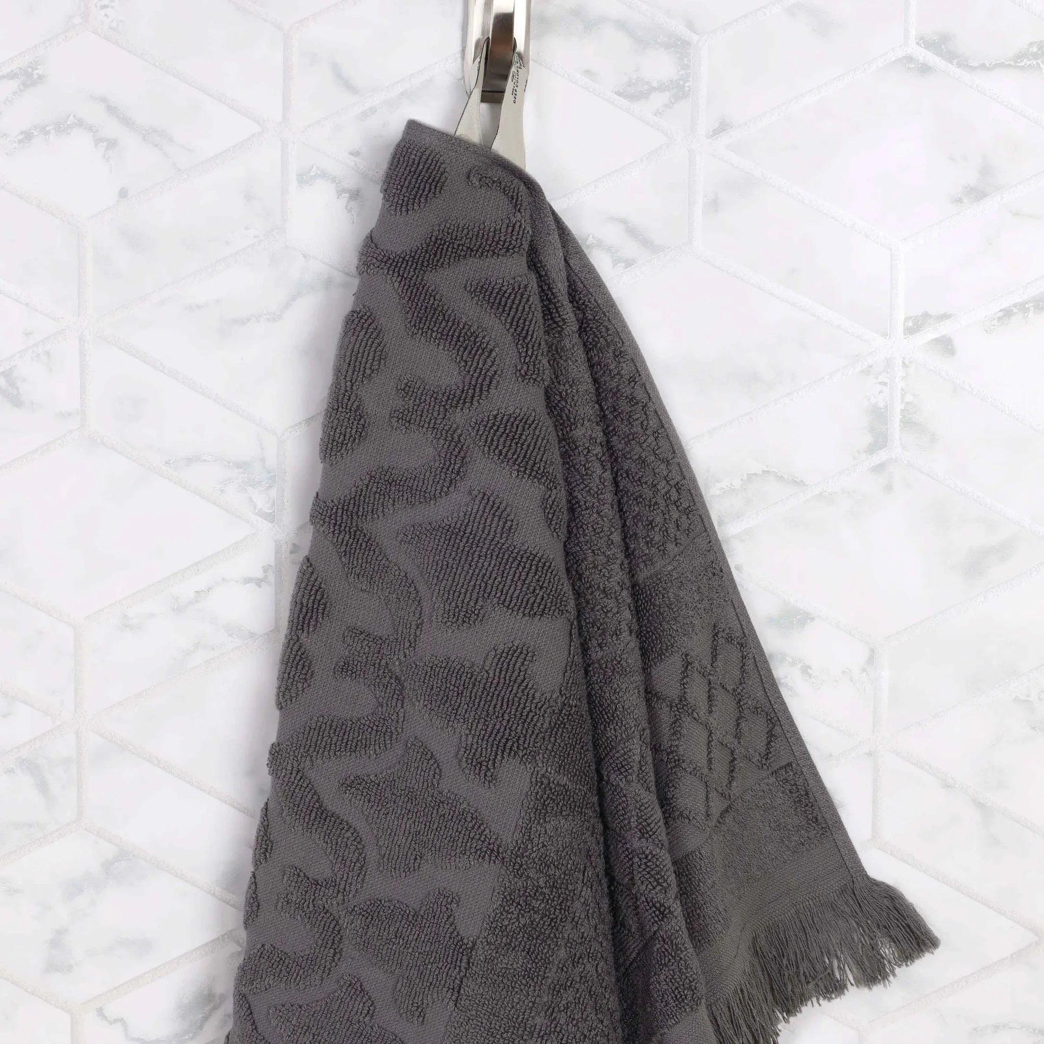 Cotton Geometric Jacquard Absorbent Bath Towel Set of 3 - Bath Towel by Superior Brand