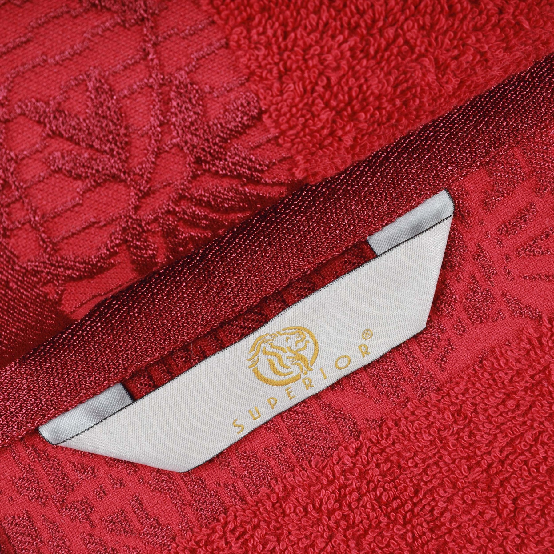 Superior Wisteria Cotton Floral Jacquard 8 Piece Towel Set - Garnet
