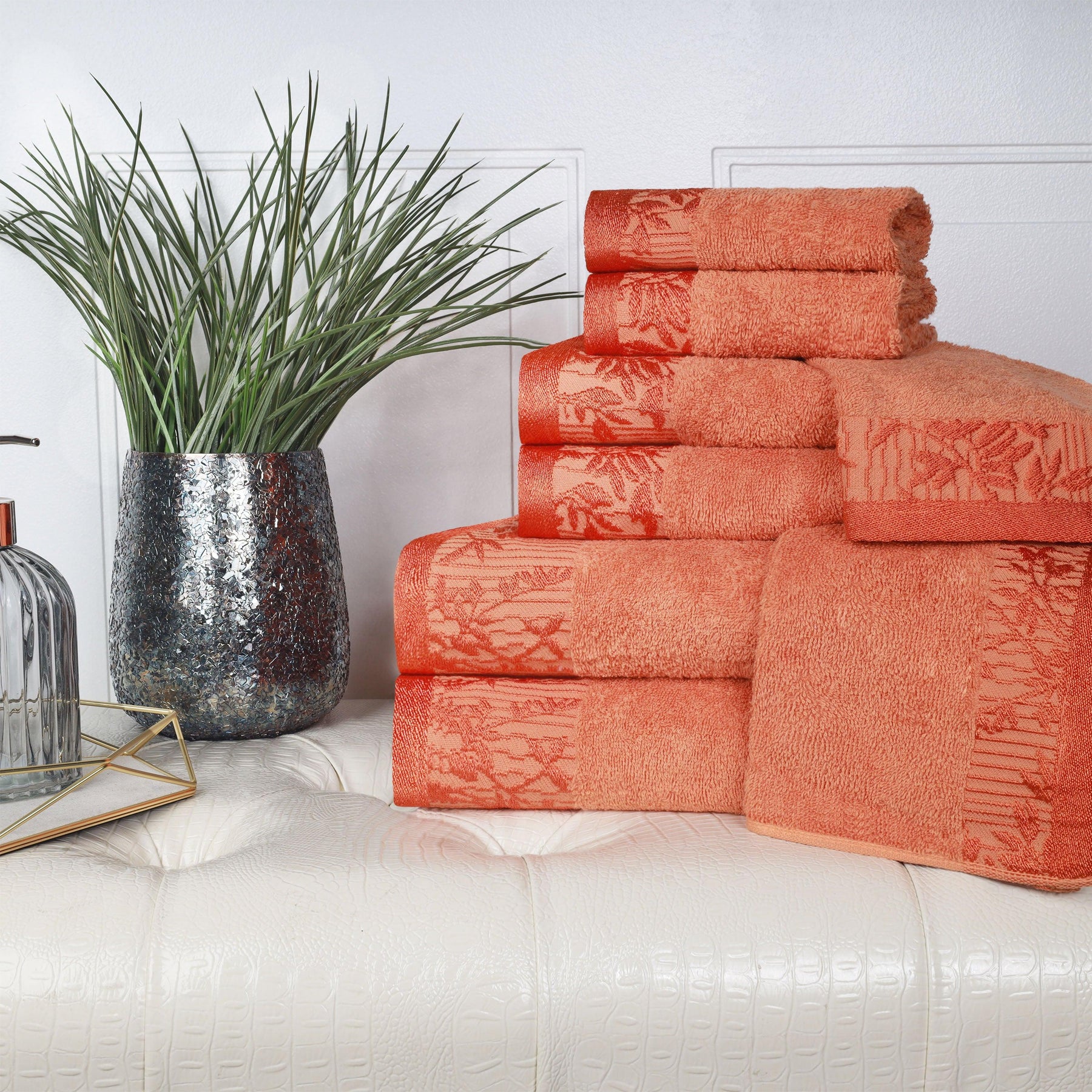 Superior Wisteria Cotton Floral Jacquard 8 Piece Towel Set - Mandarian