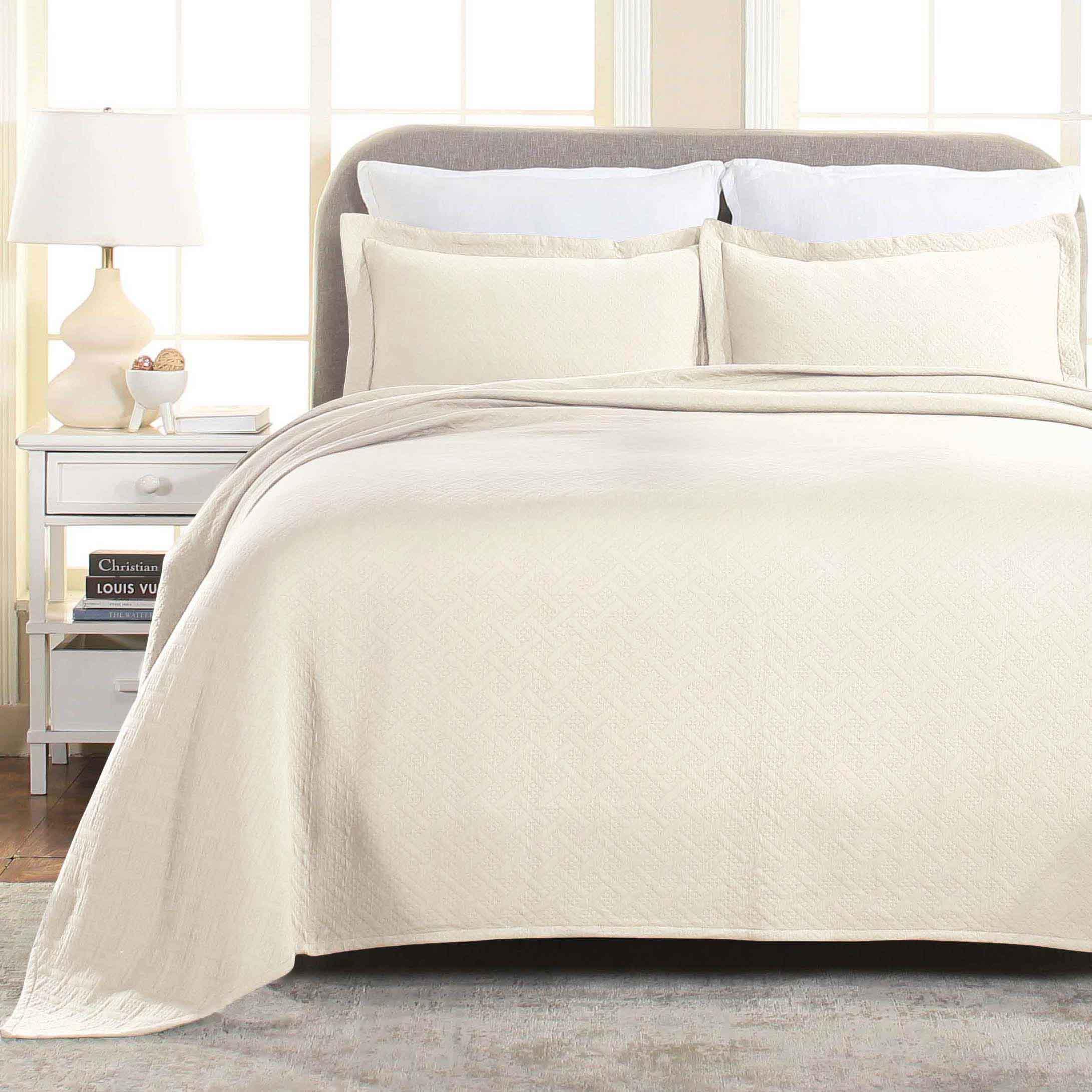 Lightweight Cotton Matelassé Bedspread Set 3-Piece Basketweave Jacquard - Bedspread by Superior Brand