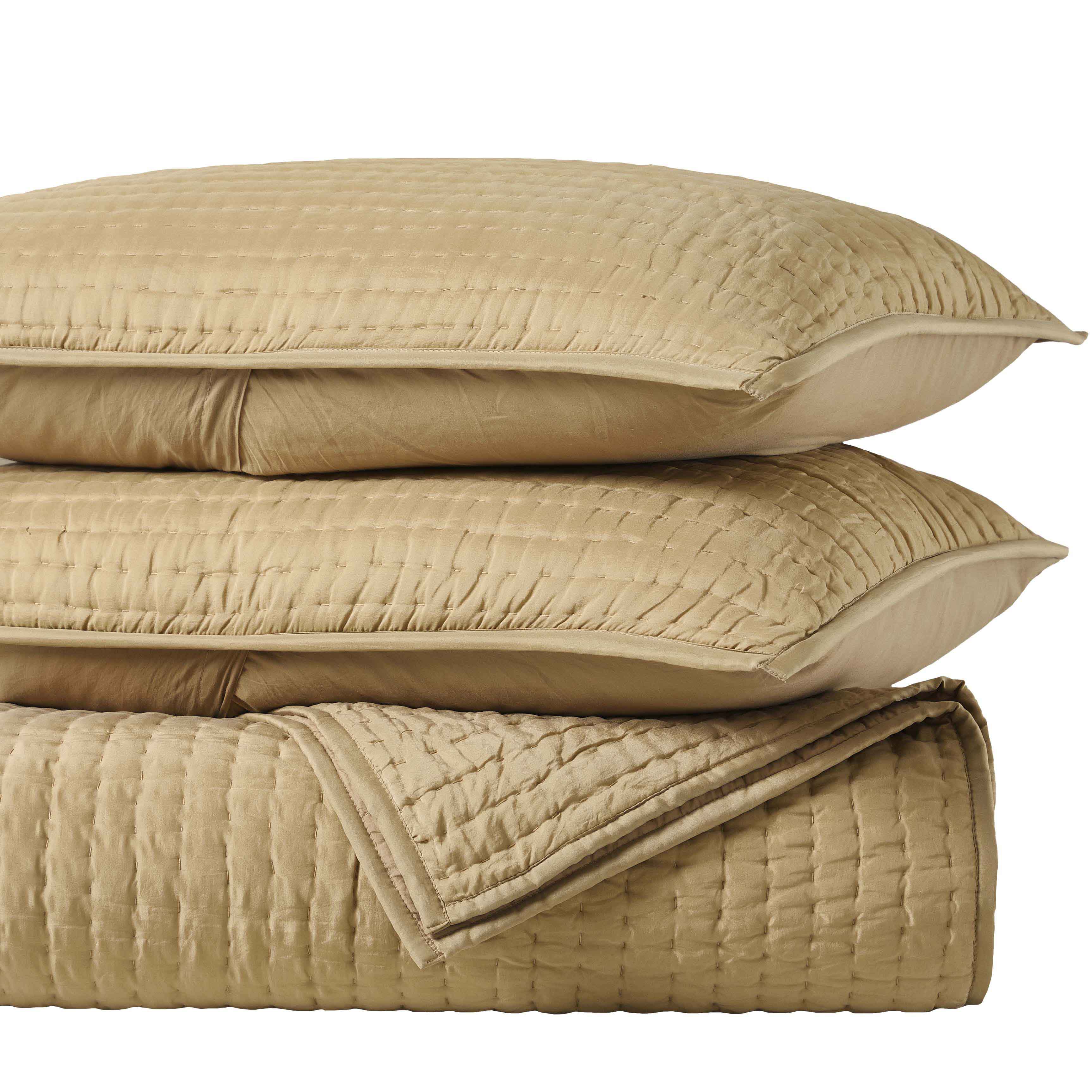 Bella 100% Silk All-Season Hand Quilted Handmade Quilt Set - Quilt Set by Superior Brand