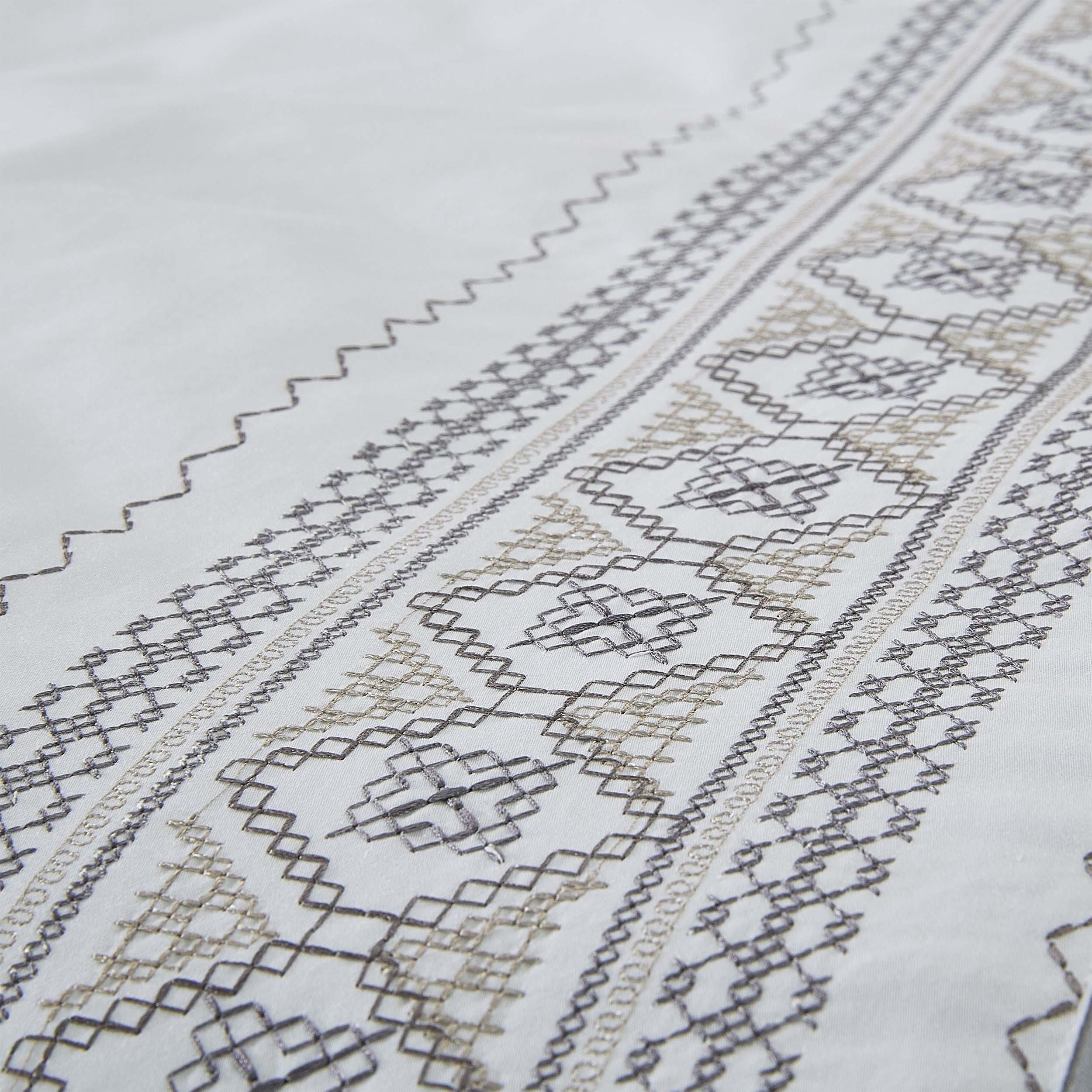 100% Cotton Embroidered Geometric Duvet Cover Set - Duvet Cover Set by Superior Brand