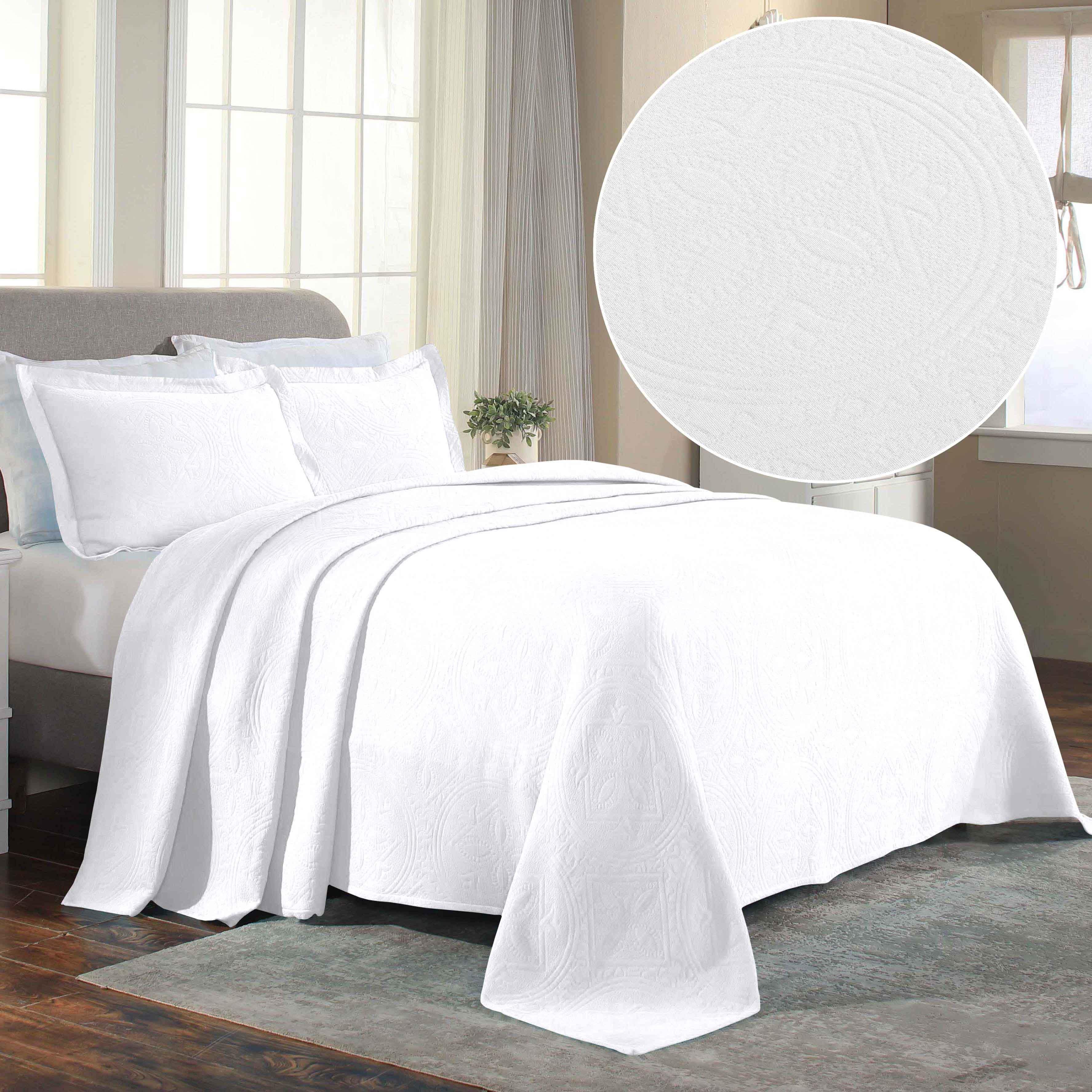 Lightweight Cotton Bedspread Sets 3-Piece Celtic Circle Jacquard Matelassé - Bedspread by Superior Brand
