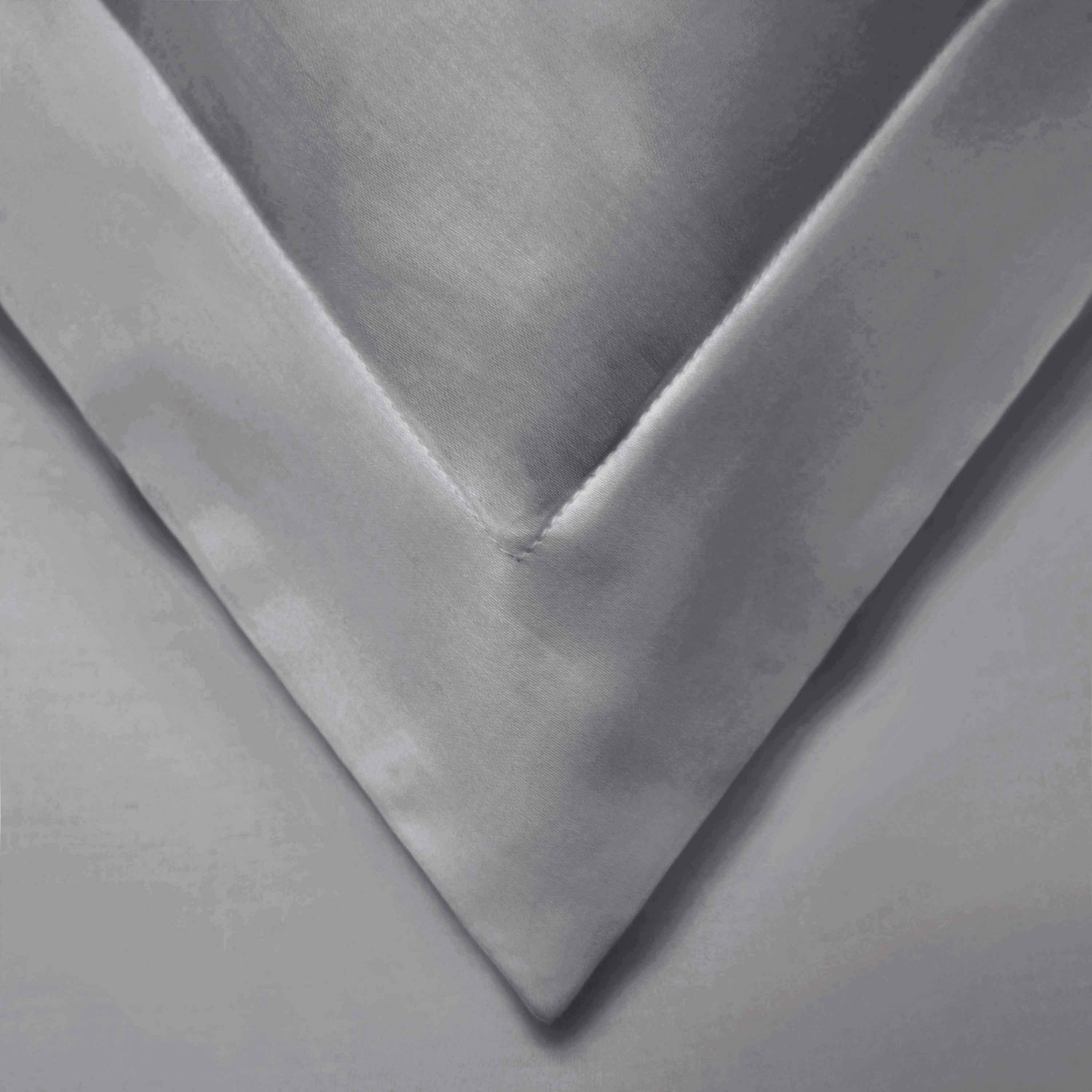 Cotton Blend 800 Thread Count Solid Duvet Cover Set - Duvet Cover Set by Superior Brand