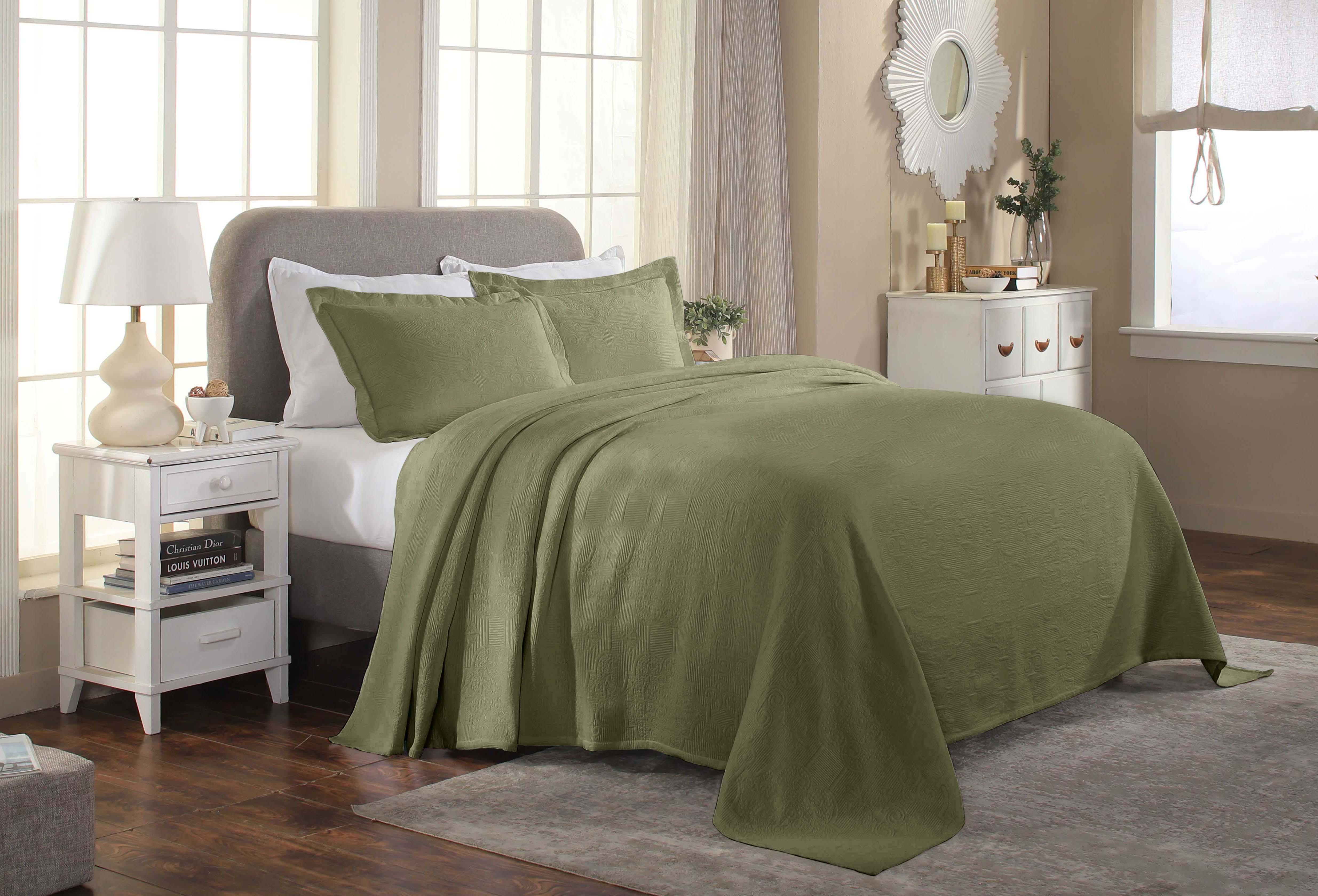 Florin Cotton Matelasse Weave Jacquard Scroll Medallion Bedspread Set - Bedspread by Superior Brand
