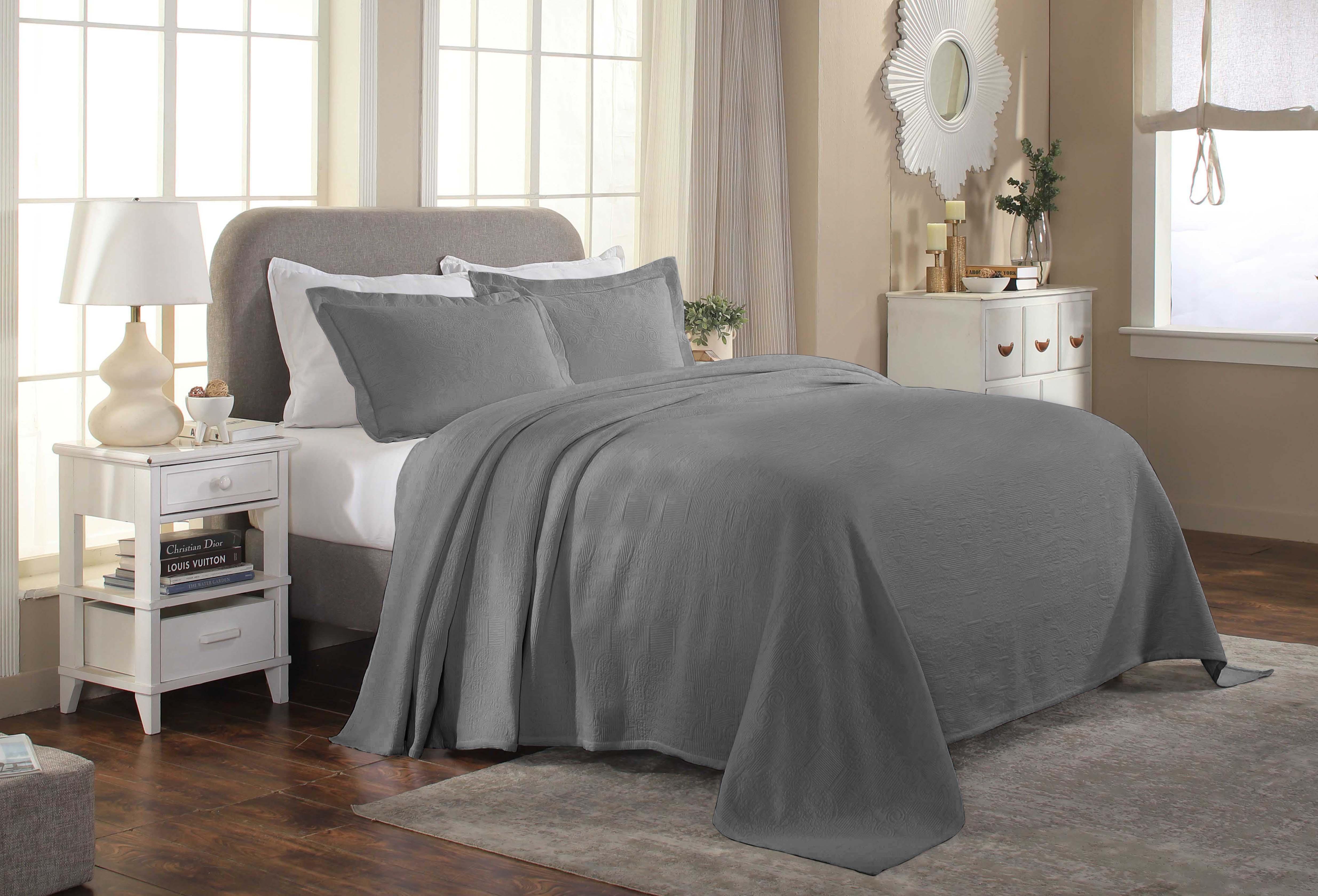 Florin Cotton Matelasse Weave Jacquard Scroll Medallion Bedspread Set - Bedspread by Superior Brand