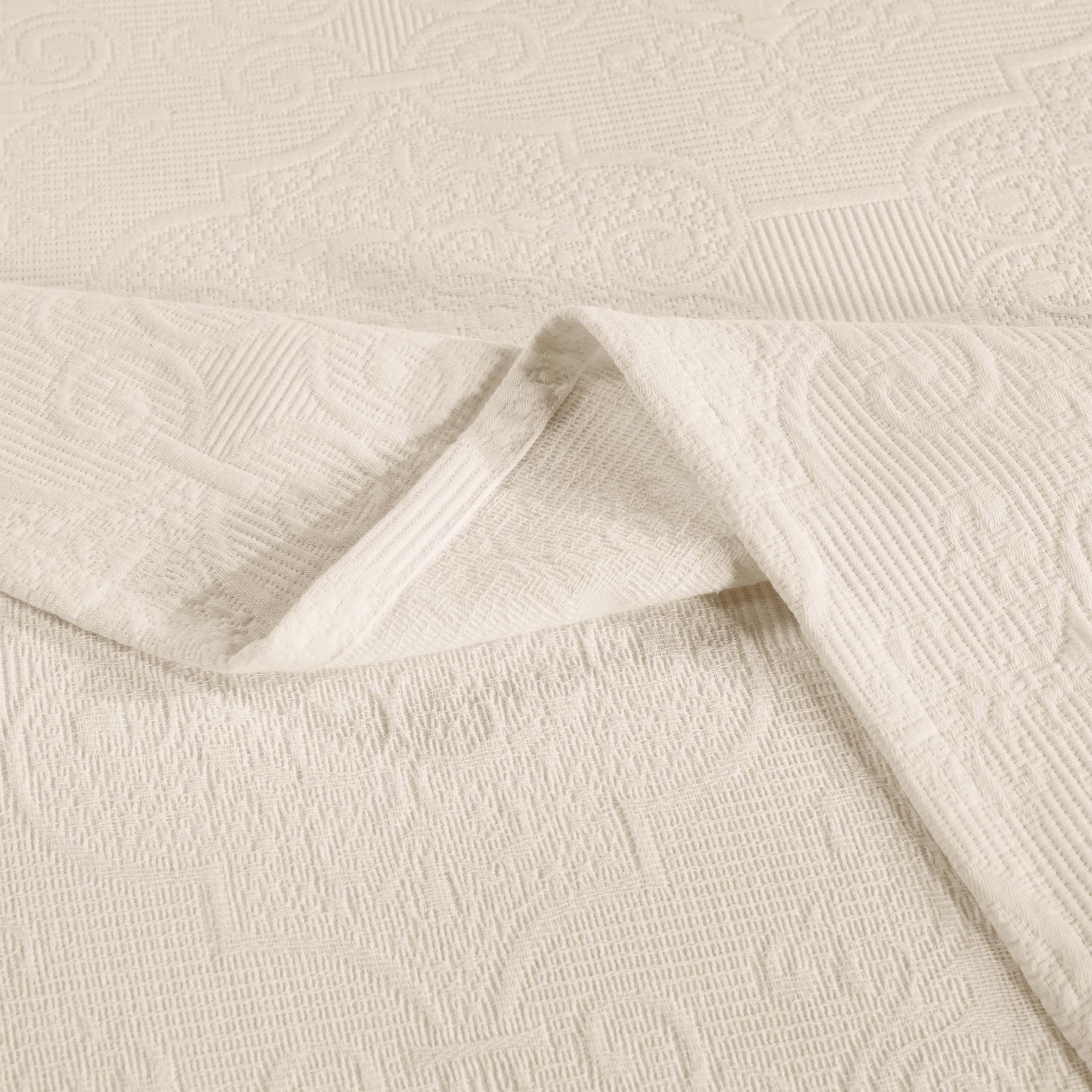 Florin Cotton Matelasse Weave Jacquard Scroll Medallion Bedspread Set - Bedspread by Superior Brand