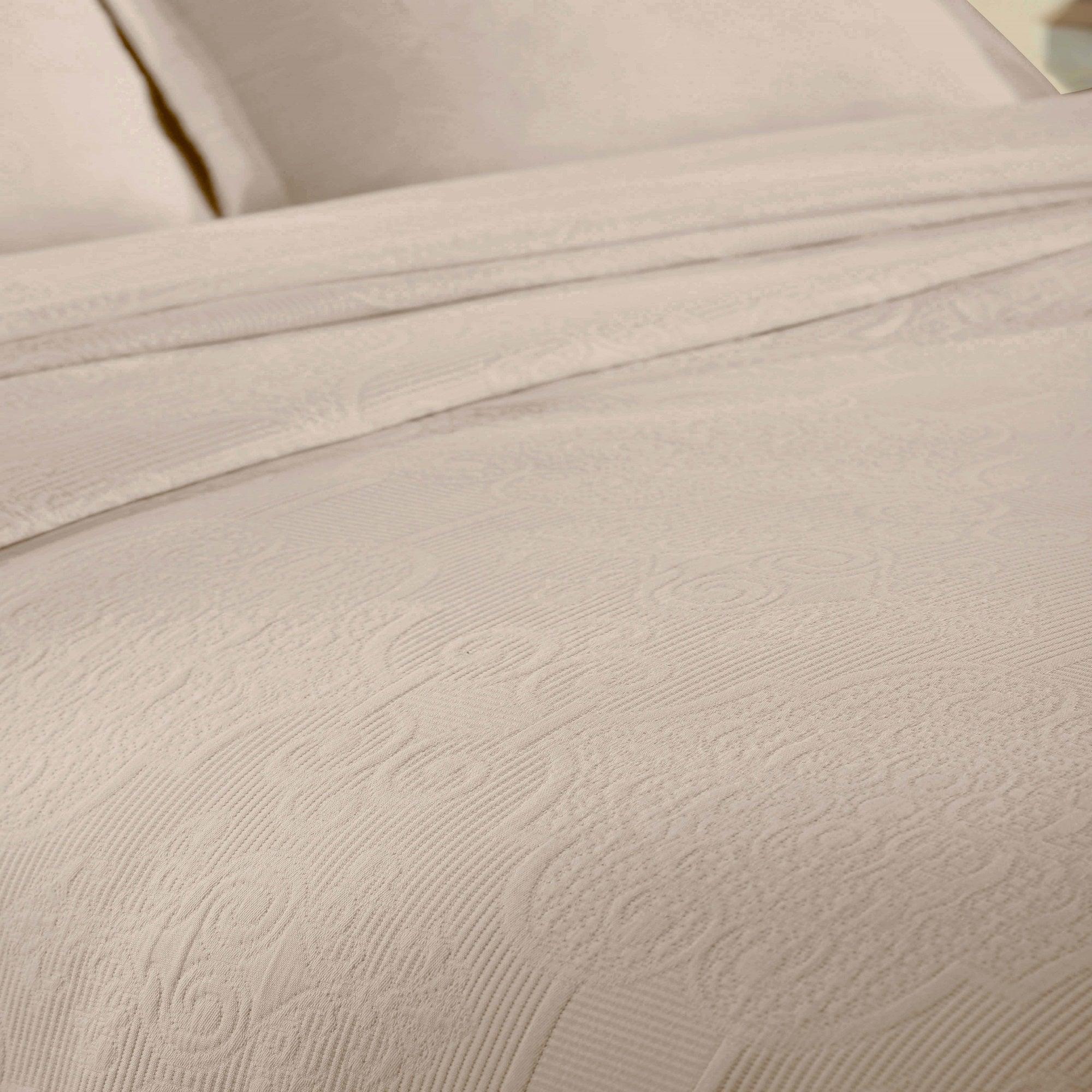 Florin Cotton Matelasse Weave Jacquard Scroll Medallion Bedspread Set - Bedspread by Superior Brand