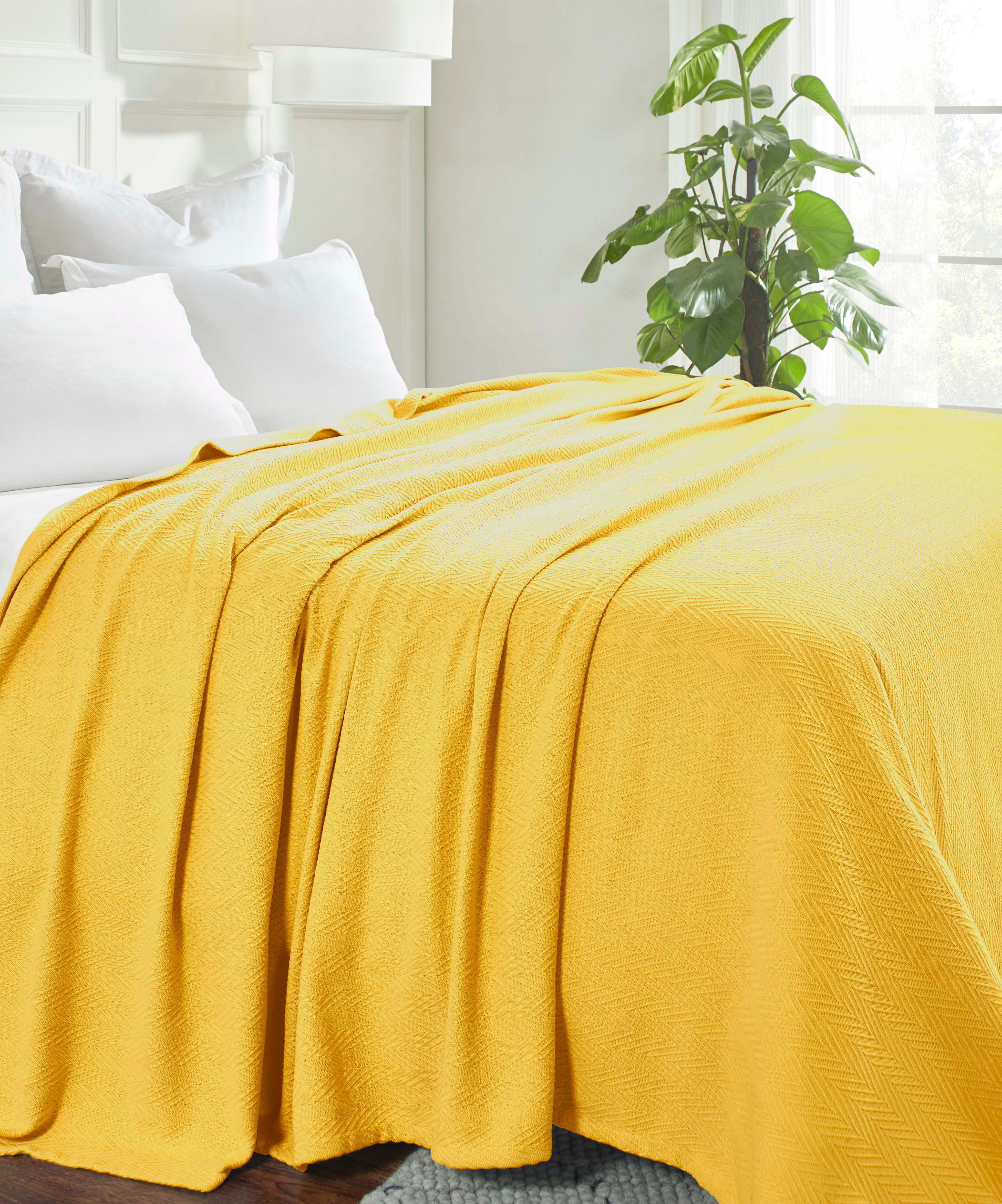 Lightweight Cotton Blanket – Metro Chevron, All-Season Bedding - Blanket by Superior Brand