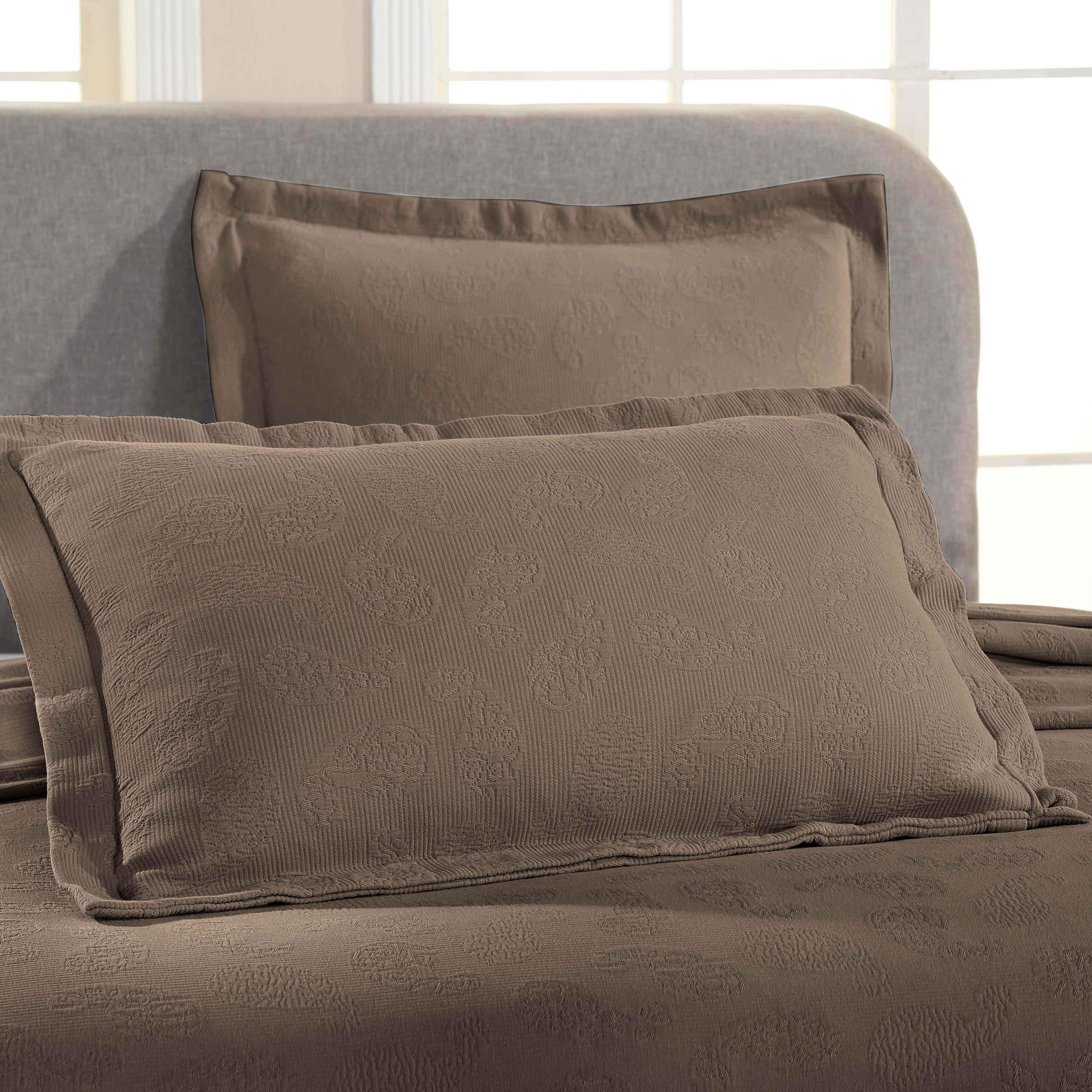 Lightweight Cotton Bedspread Set 3-Piece Paisley Jacquard Matelassé - Bedspread by Superior Brand