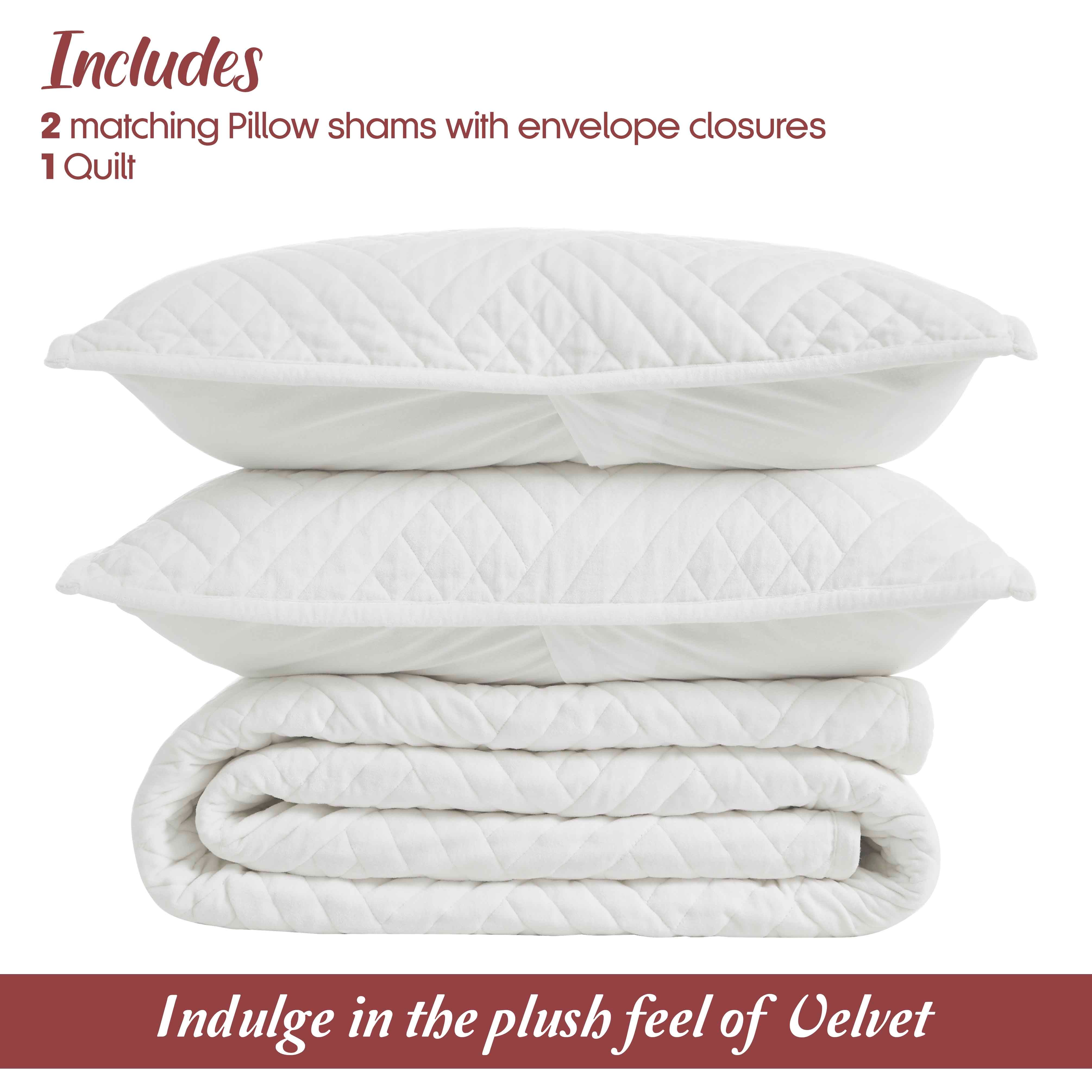 Karina Cotton Velvet Lightweight Geometric Quilt and Pillow Sham Set - Quilt Set by Superior Brand