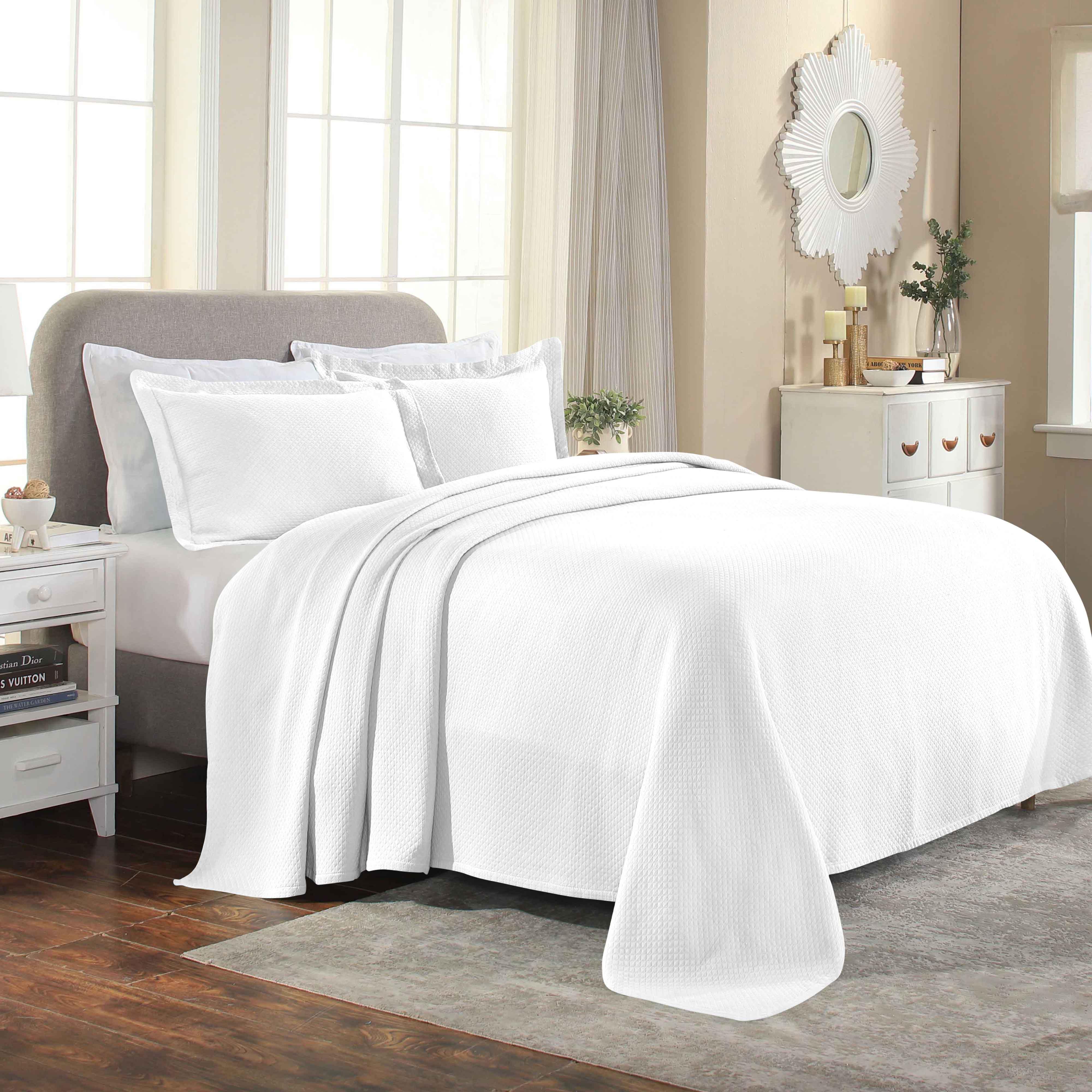 Lightweight Cotton Bedspread Sets 3-Piece Diamond Jacquard Matelassé - Bedspread by Superior Brand