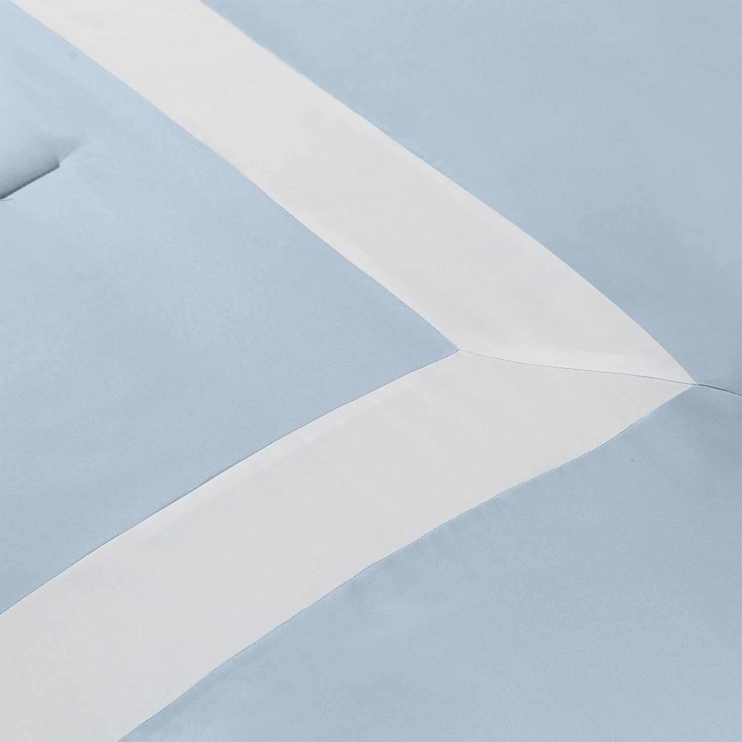  Superior Grammercy Down Alternative Tufted Comforter Set - Light Blue