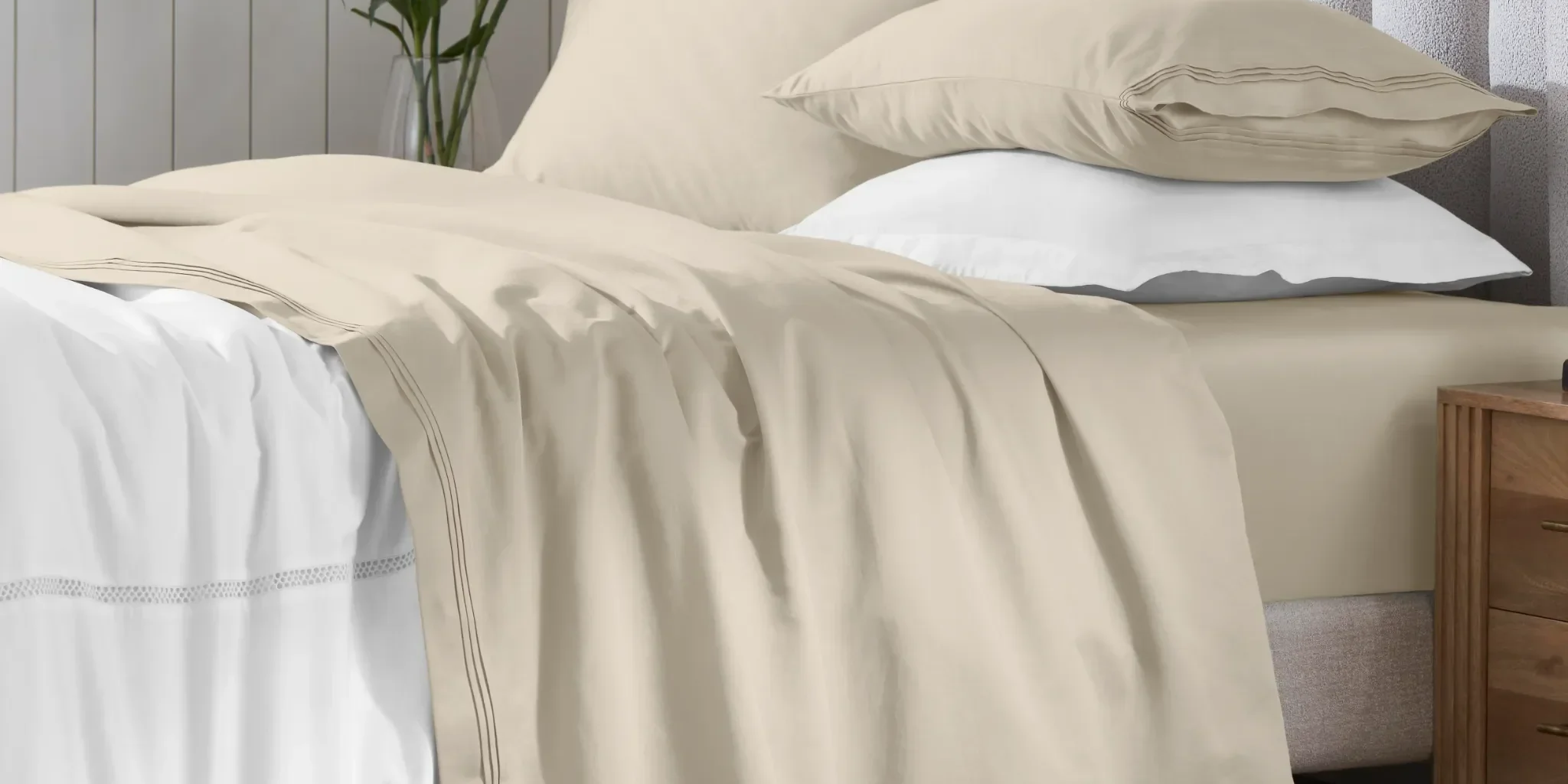 Superior 650 thread count Egyptian cotton sateen sheet set in ivory