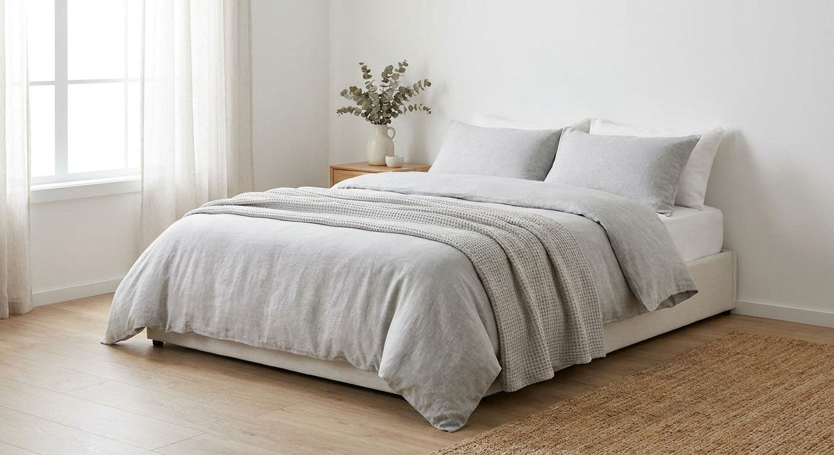 Duvet cover sets for a minimalist bedroom