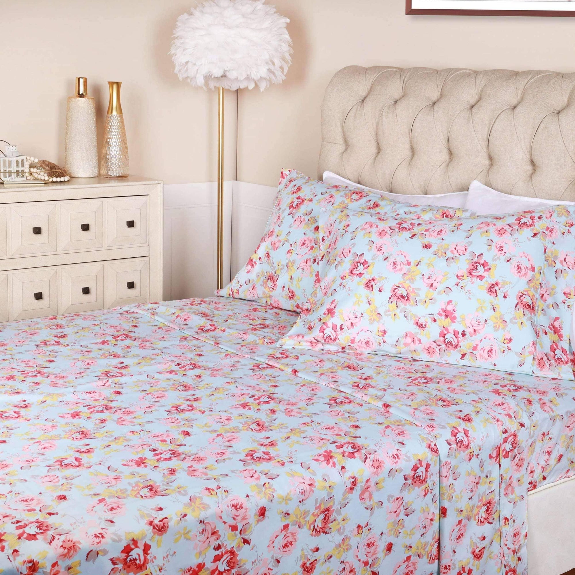 What is the difference between a duvet cover and a bedsheet? - Home City Inc