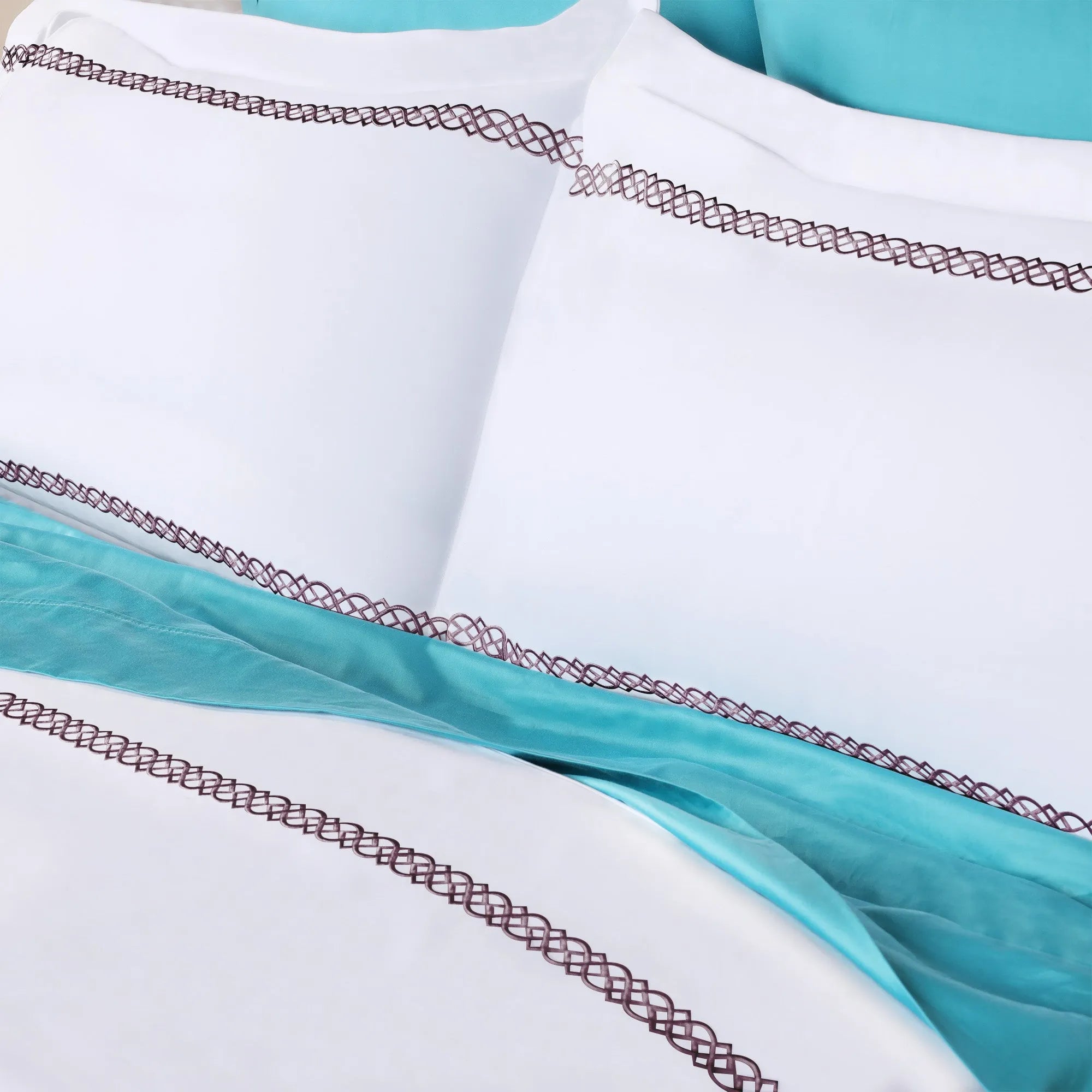 1000 Thread Count Egyptian Cotton Embroidered Duvet Cover Set - Egyptian Cotton Duvet Cover Set by Superior