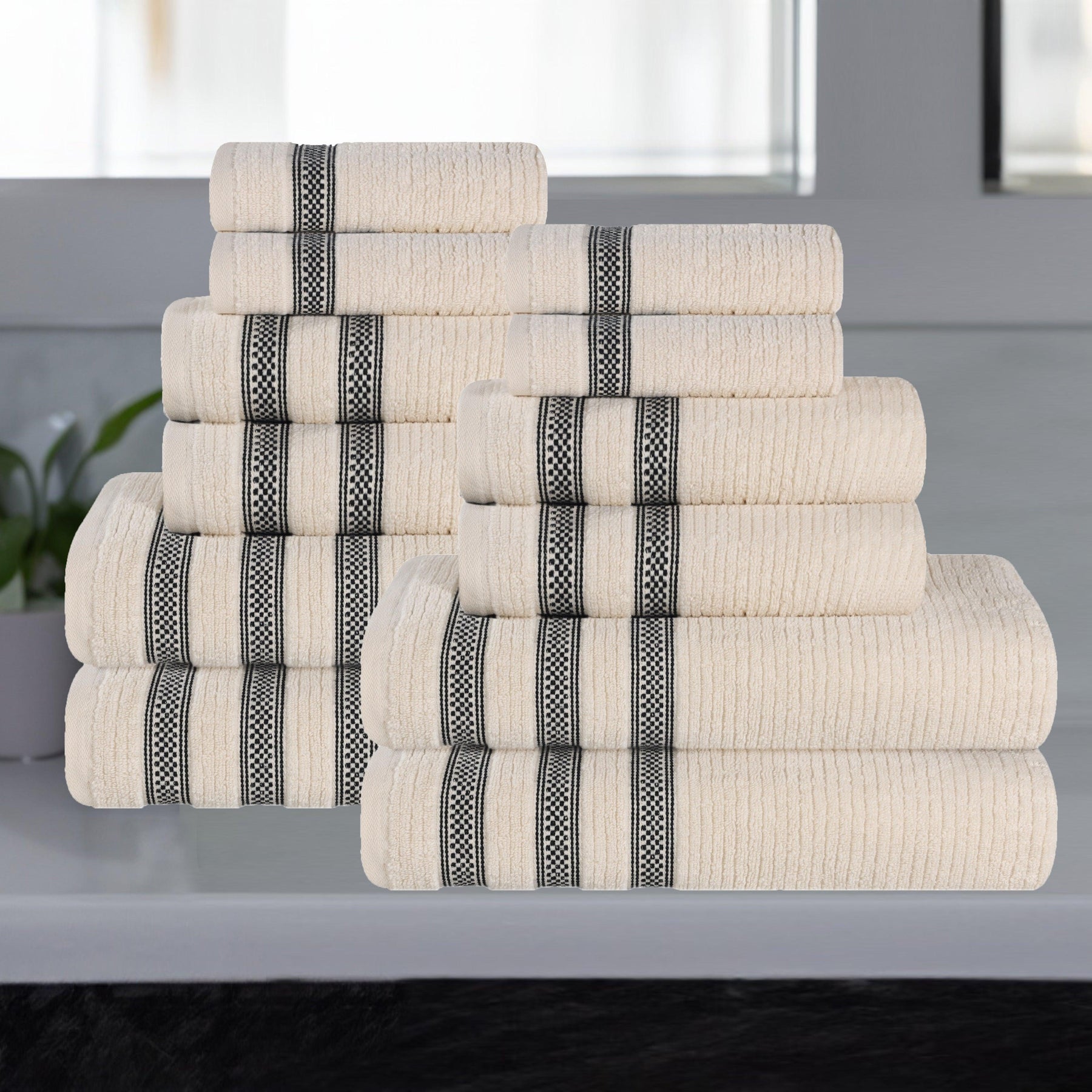 Zero Twist Cotton Ribbed Geometric Border Plush - Ivory