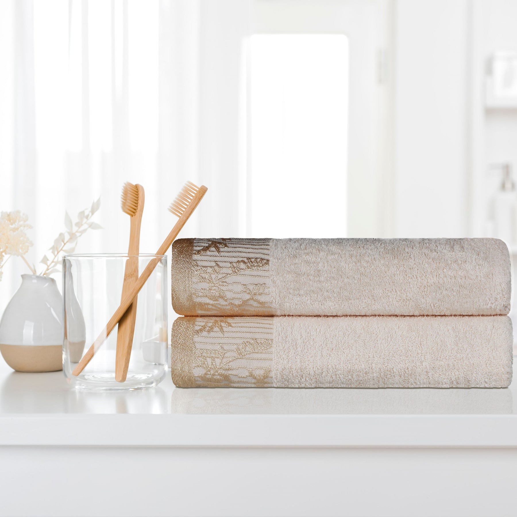 Superior Wisteria Cotton Floral Jacquard Border Bath Towels  - Ivory