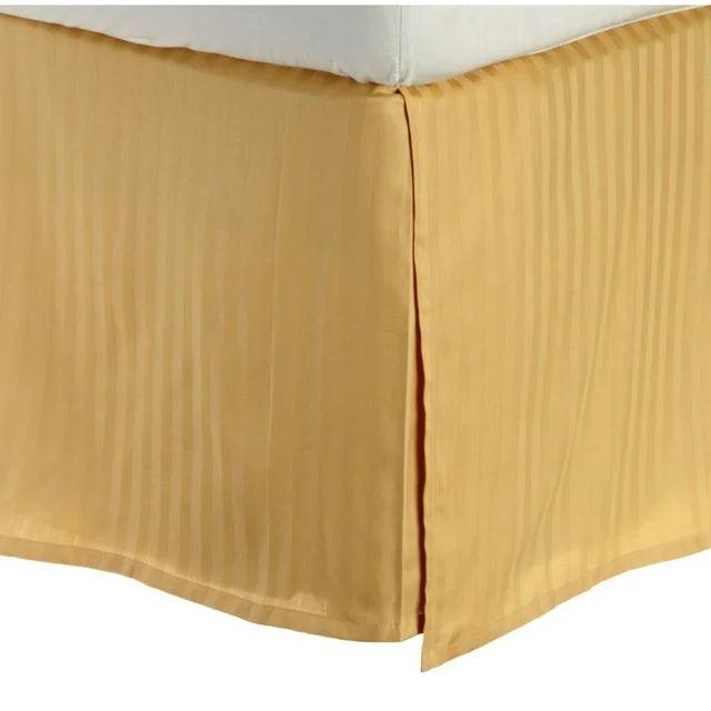 300 Thread Count Egyptian Cotton 15" Drop Striped Bed Skirt - Bed Skirt by Superior Brand