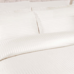 Superior Egyptian Cotton 300 Thread Count Duvet Cover Set - Ivory