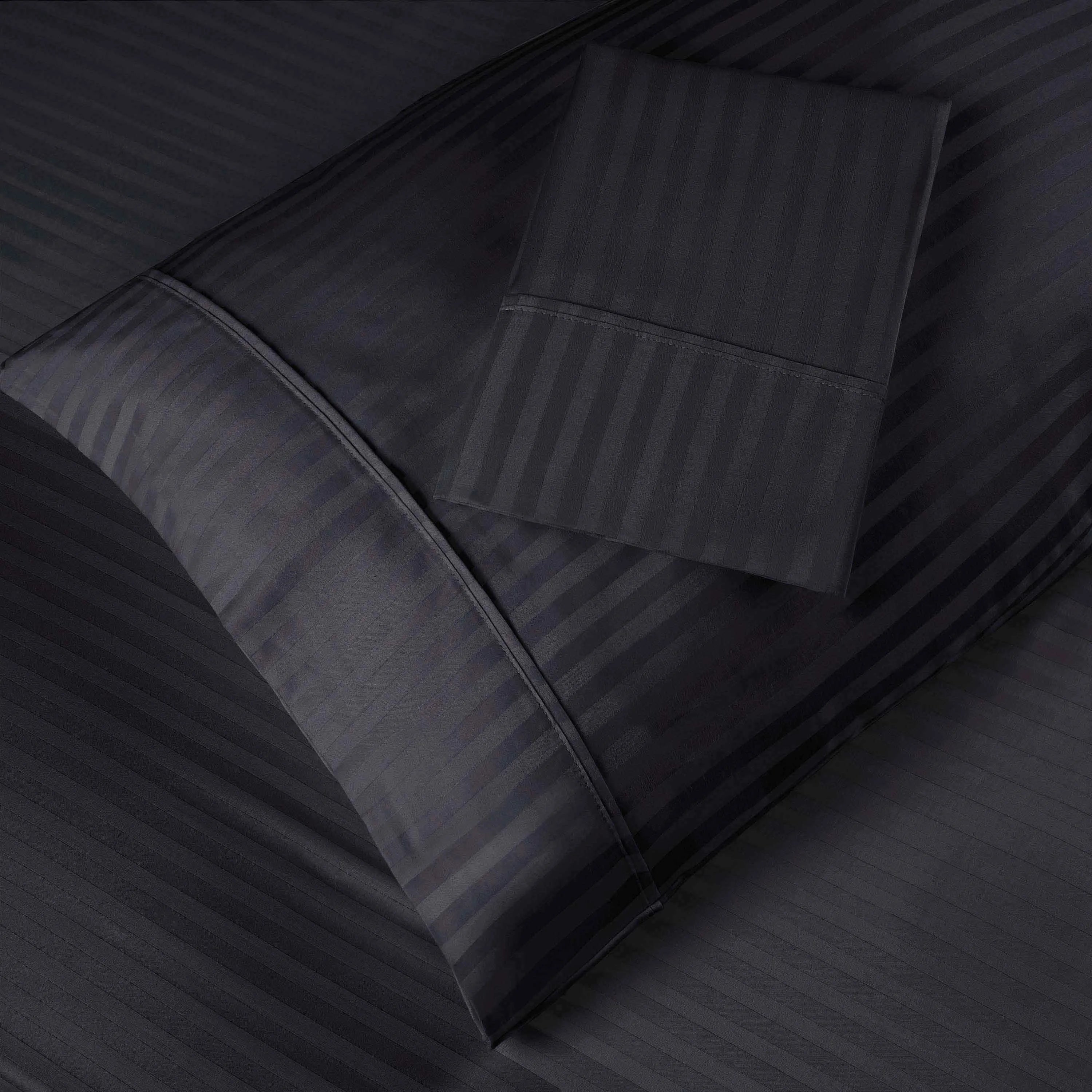 Egyptian Cotton 300 Thread Count Striped 2 Piece Pillowcase Set - Egyptian Cotton Pillowcases by Superior Brand