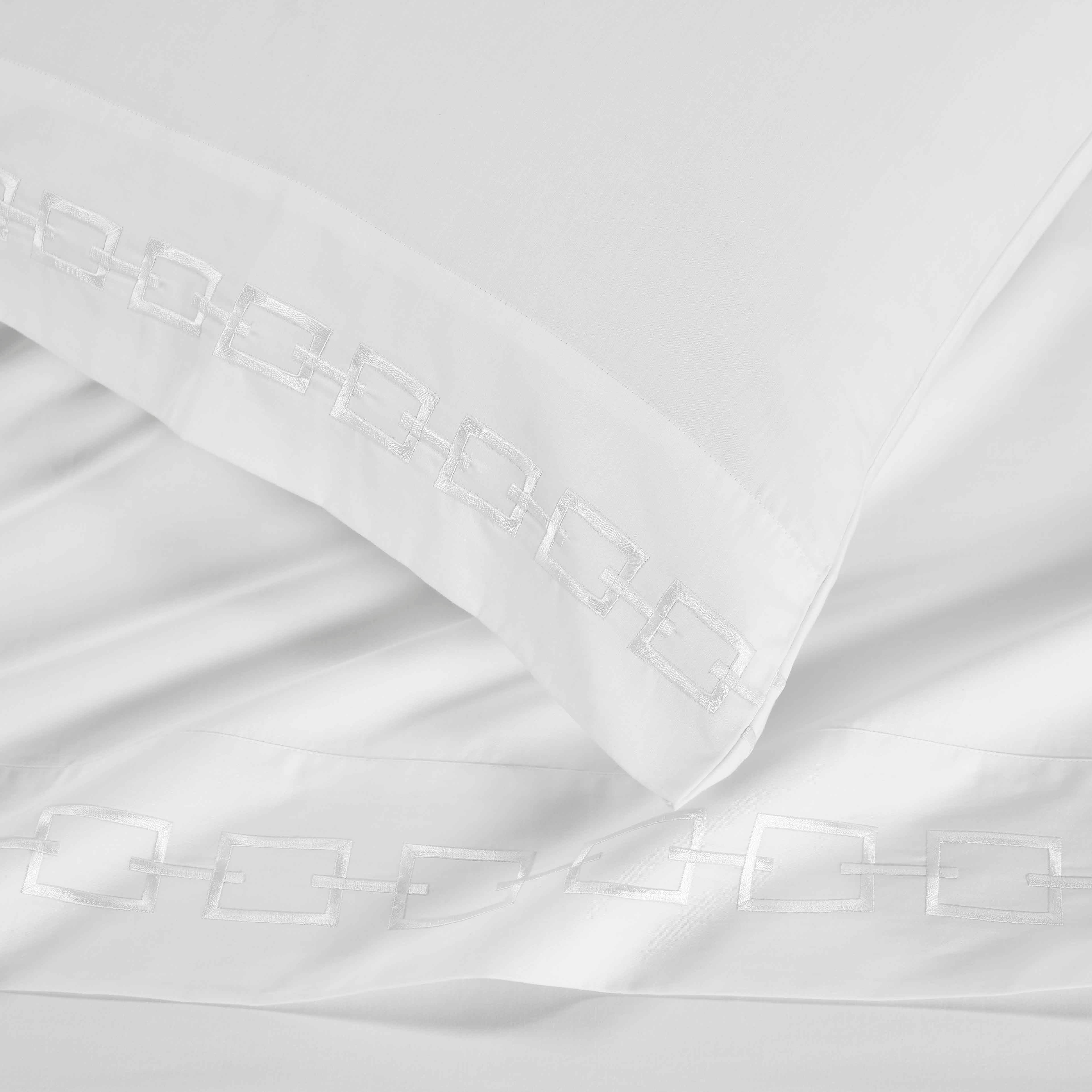 Chain Links Cotton Embroidered Deep Pocket Bed Sheet Set - Sheet Set by Superior