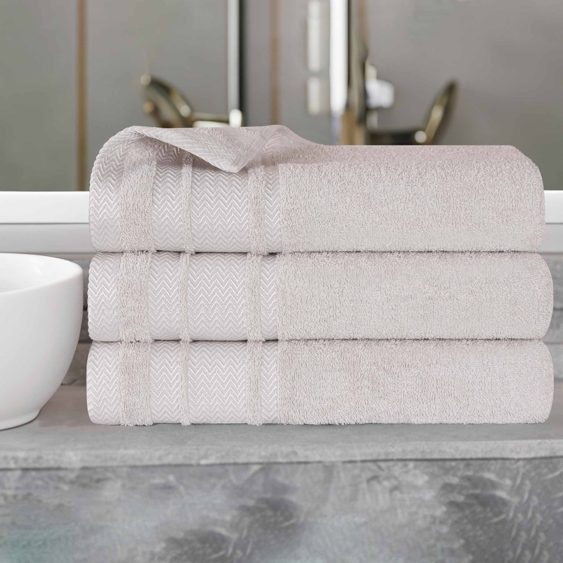 Zero Twist Cotton Dobby Border Plush Absorbent Bath Towel - Platinum